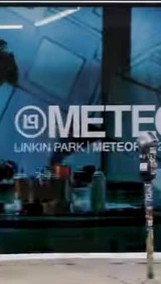 リンキン・パークのインスタグラム：「We ❤️ LPU. Thank you for celebrating #Meteora20 with us.   Watch the Global Fan Q&A Livestream Recap on YouTube (🔗 in bio)」