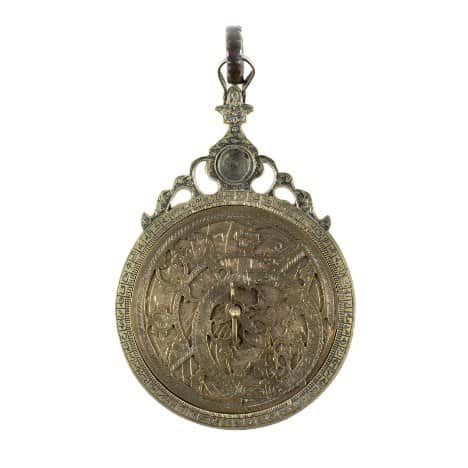 パワーハウスミュージアムのインスタグラム：「After a month of deep reflection, prayers, charity, community and fasting, the first sighting of the new moon marks the end of Ramadan and brings in Eid al-Fitr.   “Astrolabe, an ancient instrument for pinpointing both time and place, marks a moment of jubilation. Eid al-Fitr, the end of Ramadan, is a celebration of this intersection – a time and place where physical and celestial bodies unite.”   Object No. H7086-1, Brass Astrolabe, Persia, 1710.    Words by @shireen_taweel, Sydney Observatory Residency Alumni.」