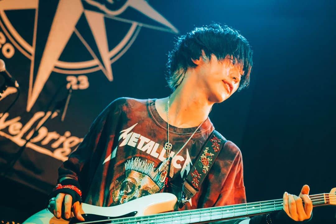 圭吾のインスタグラム：「昨日は岐阜サンキューな！！！🤘 幸福度がヤバいわ〜まじでありがとうね！！！ 帰りはみんなで岐阜タンメンに🤘」