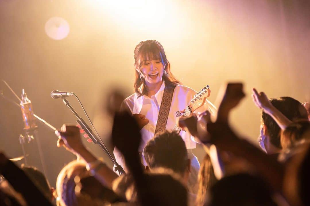 森脇加奈子のインスタグラム：「2023.4.8(sat) Faulieu. Presents " 4 you " at Shibuya eggman  photo by @okkytree   #Faulieu  #live #livephotography #guitar #vocal #guitarvocal #ギター女子 #ギターボーカル #guitarist #guitar #telecaster #Fender #Fender女子 #Fenderamerican #rock #rockband #band #girlsband #ガールズバンド#japanese #japanesegirl #photography #tagsforlikes #followme #팔로우미 #tfl」