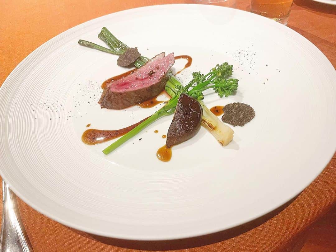 EMAのグルメインスタ