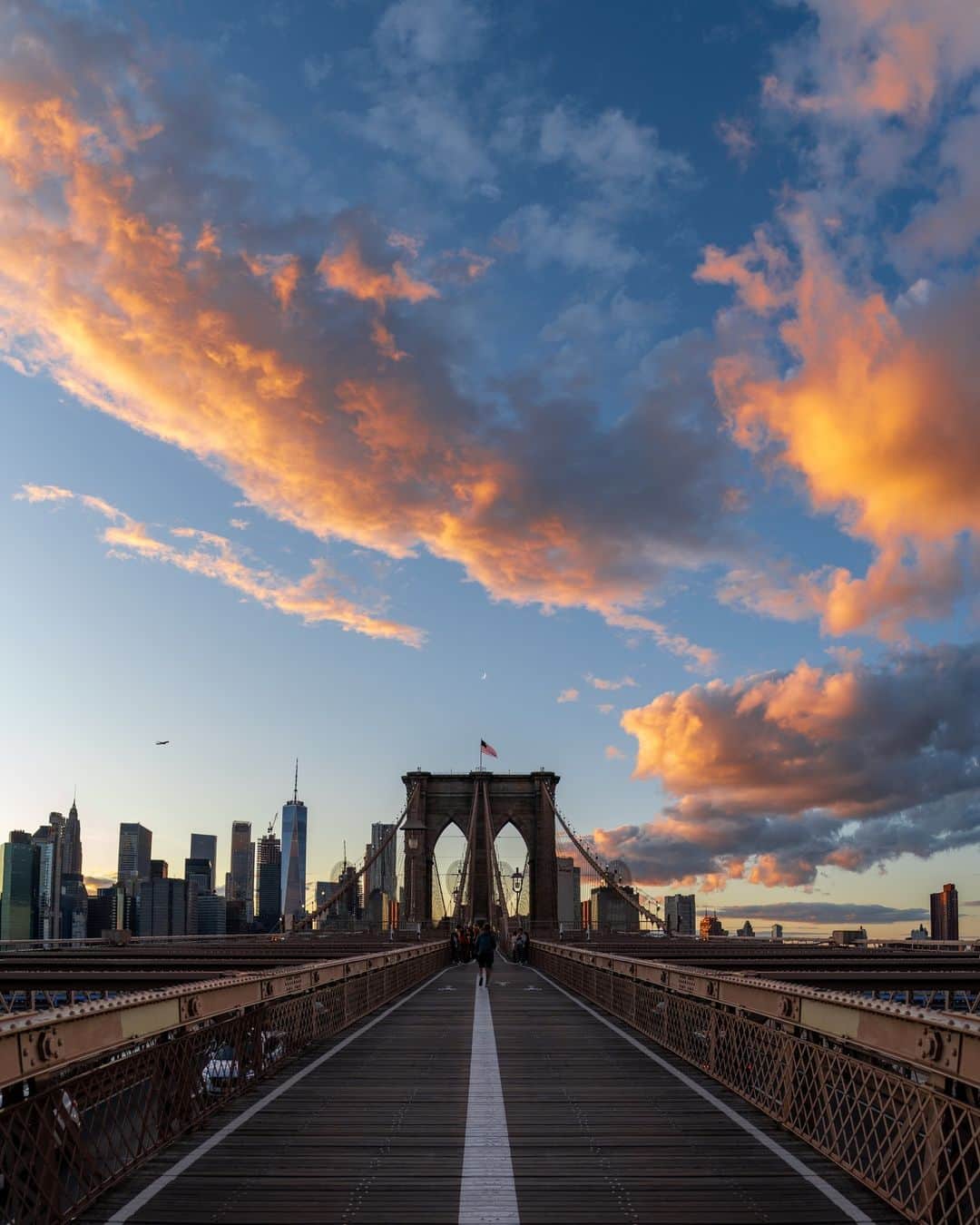 Bloomingdale'sのインスタグラム：「Happy Friday! If you need us we'll be wherever the sunsets are this weekend 📍」