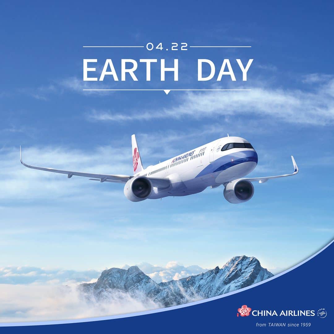 日本地区チャイナ エアラインさんのインスタグラム写真 - (日本地区チャイナ エアラインInstagram)「【地球の日】  4月22日は地球の日🌍  地球のことは、私たちのこと♡ 持続可能な環境活動は、私たちの日常生活から始まります🌳 水、電気、紙などの資源使用量の削減、低燃費の航空機、再生可能エネルギー、環境保全の推進など、私たちは持続可能な活動を継続的に行っています💪  サステナビリティへの取組み👉 https://pse.is/4lgs8q オンラインでレポートを読む👉 https://calec.china-airlines.com/csr/report.html  #chinaairlines #中華航空 #台湾 #台湾旅行 #台湾好きな人と繋がりたい #サステナビリティ  ---------------------------------------------------------------------------------- DFPに入会するとバースデーディスカウント等のうれしい特典が盛りだくさん！ ご入会はコチラ👉　https://bit.ly/3YIQ7cl」4月22日 8時00分 - chinaairlines.jp