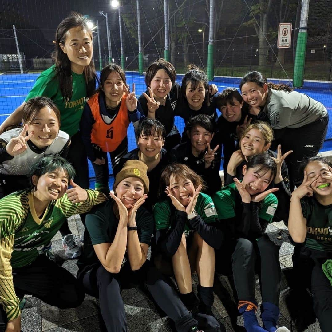 瀬川真帆さんのインスタグラム写真 - (瀬川真帆Instagram)「. 🌞2023 season JHL🌞 @大井ホッケー場(東京)  『試合時間』 4/22 18:00〜 4/23 15:30〜  当日入場もできますので お時間ある方はお待ちしております😊　 みんなで頑張るぞぉ👽  #hockey#hockeyjapanleague #sports #women #hockeylife #osaka #salomon」4月22日 9時43分 - magitoooo.desu