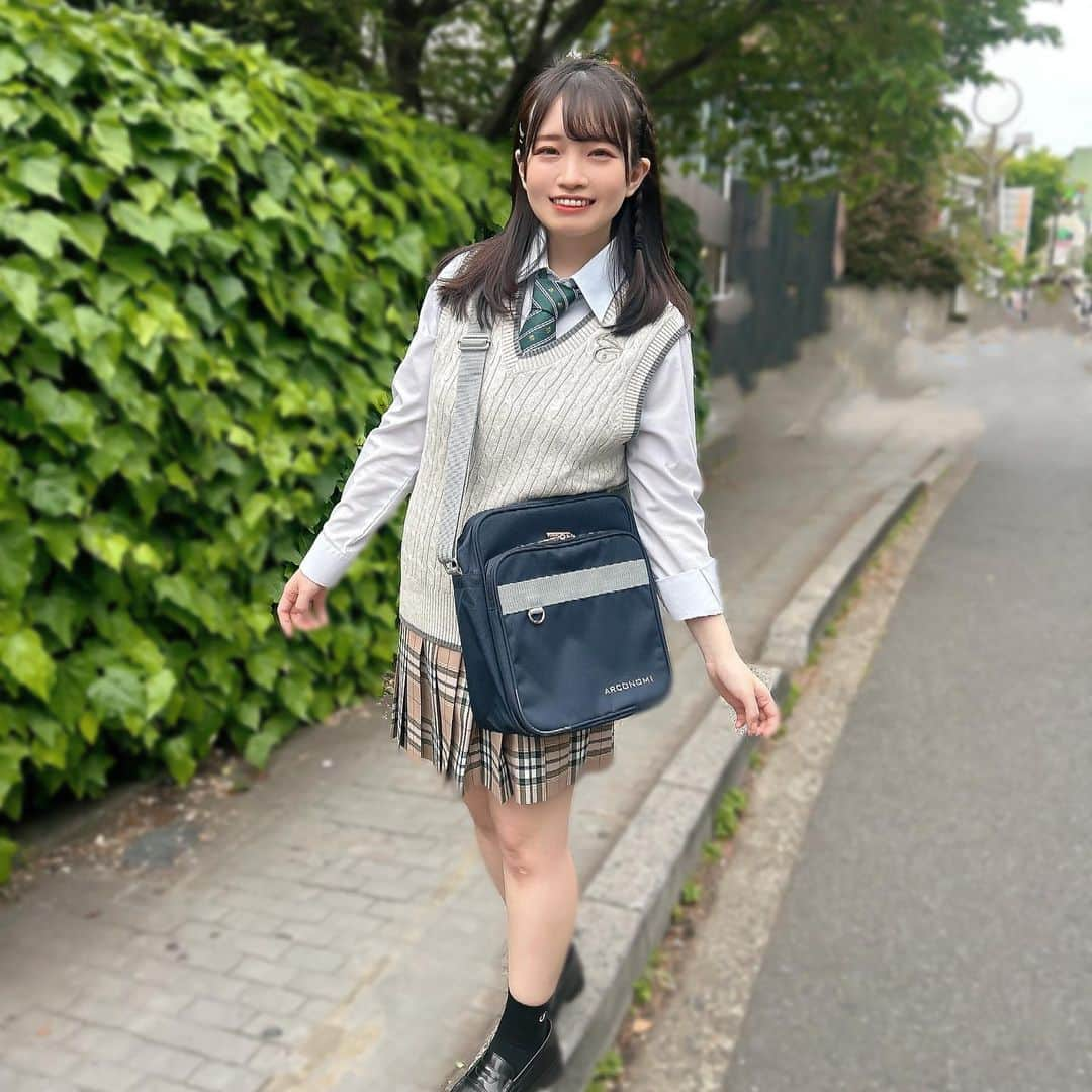 制服専門店CONOMiさんのインスタグラム写真 - (制服専門店CONOMiInstagram)「【原宿店】 モデル▶︎▶︎▶︎ @hiromi_yamakawa_  ・ #conomi #制服　#なんちゃって制服　#制服アワード　#制服交換　#制服ディズニー　　#制服アレンジ　#制服ポートレート　#制服コーデ　#放課後jk #制服ユニバ#ポートレート　#jkの素敵な思い出　#アオハル　#jk制服」4月22日 10時44分 - conomi_official