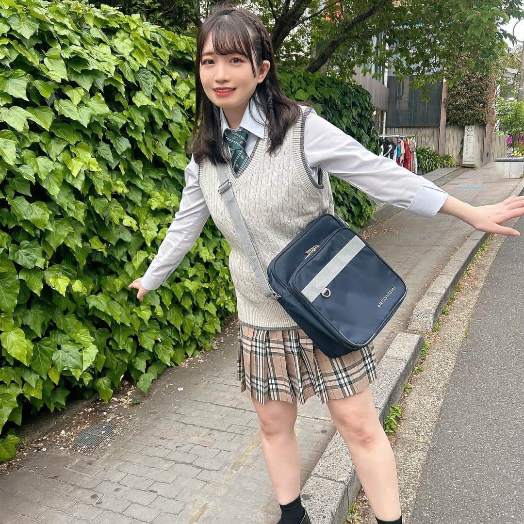 のインスタグラム：「【原宿店】 モデル▶︎▶︎▶︎ @hiromi_yamakawa_  ・ #conomi #制服　#なんちゃって制服　#制服アワード　#制服交換　#制服ディズニー　　#制服アレンジ　#制服ポートレート　#制服コーデ　#放課後jk #制服ユニバ#ポートレート　#jkの素敵な思い出　#アオハル　#jk制服」