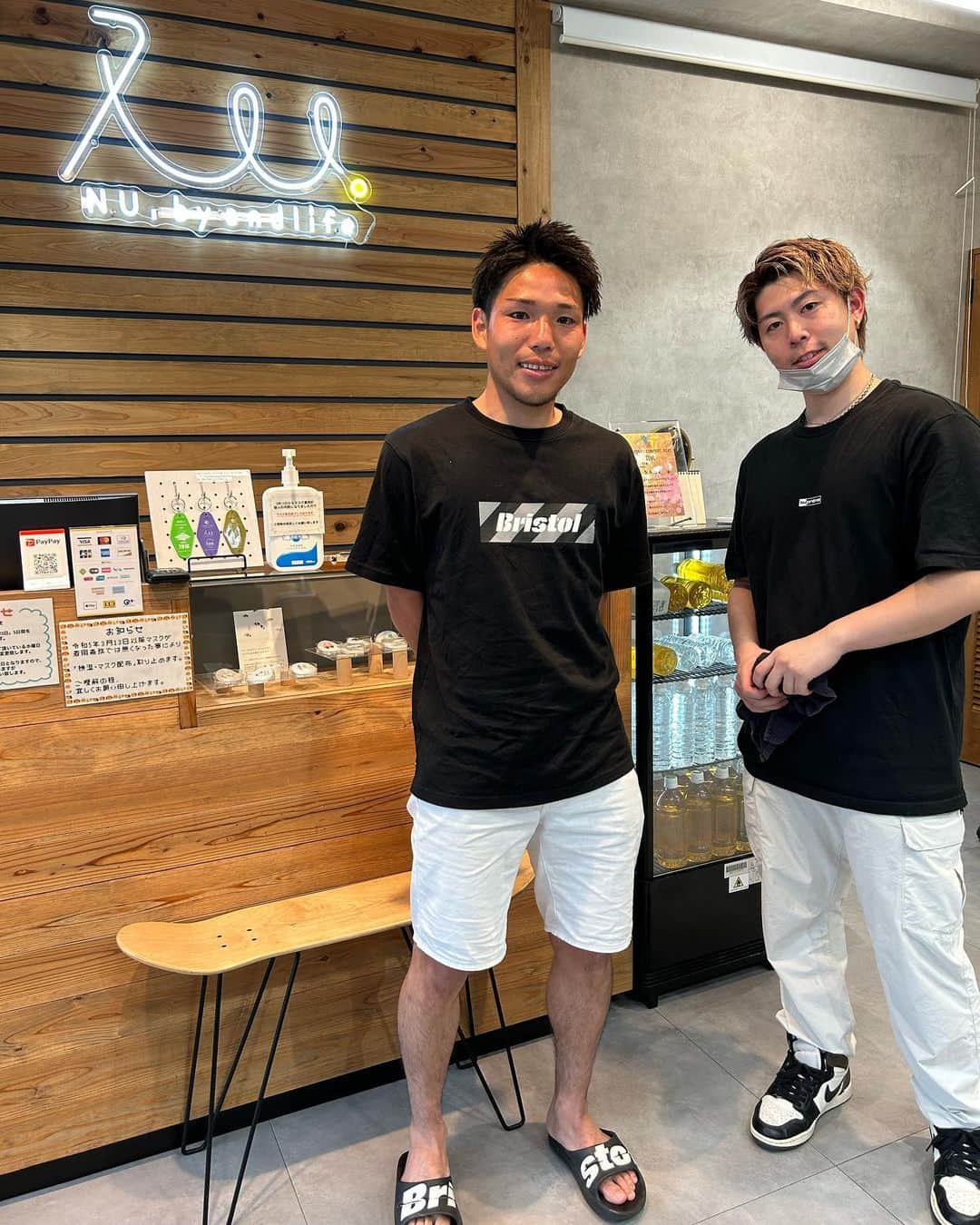 榊翔太さんのインスタグラム写真 - (榊翔太Instagram)「長かった髪をNU. by and lifeでバッサリ整えていただきました💇✨  お店の雰囲気も良くてとてもリラックスできる空間で最高でした😊  YUUSUKEさんありがとうございました🙇‍♂️  @nu.byandlife  @nu._yuusuke  #市原市  #五井駅西口  #美容室  #メンズカット」4月22日 12時40分 - shota.sakaki