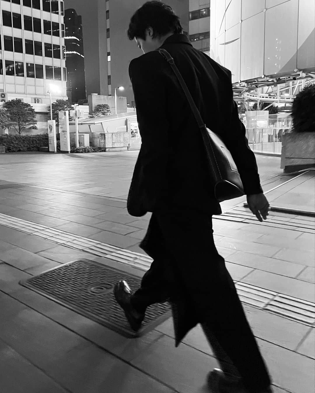 チョン・イルさんのインスタグラム写真 - (チョン・イルInstagram)「Japan #delvaux」4月22日 12時54分 - jilwww