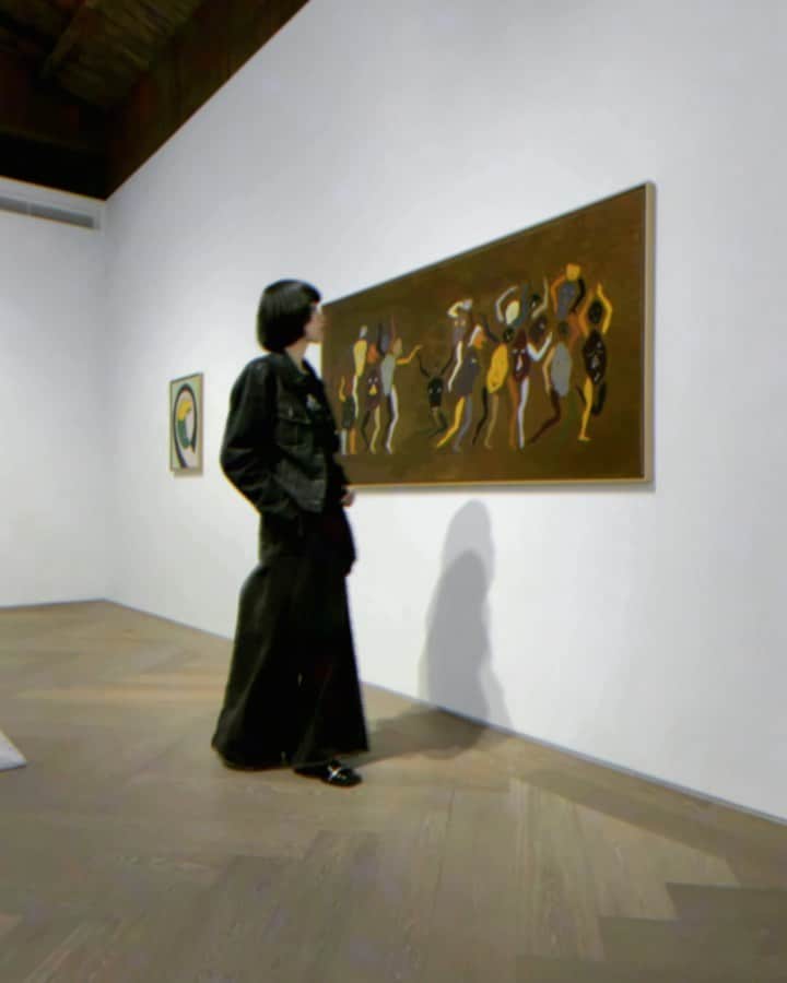 る鹿のインスタグラム：「perrotin Shanghai  #perrotingallery」
