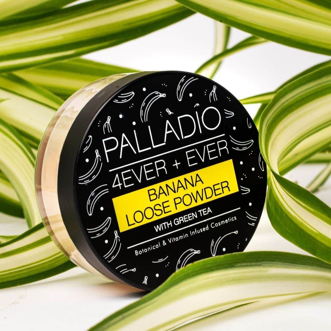 Palladio Beautyさんのインスタグラム写真 - (Palladio BeautyInstagram)「Our Banana Loose Powder🍌 is the ultimate multitasker - it color-corrects, neutralizes, and sets your makeup like a dream! ✨Plus, it's infused with green tea for an extra dose of antioxidants.  Head to our website to shop now and take your beauty routine to the next level. www.palladiobeauty.com  #Banana #Powder #Loose #Earthday」4月22日 23時03分 - palladiobeauty