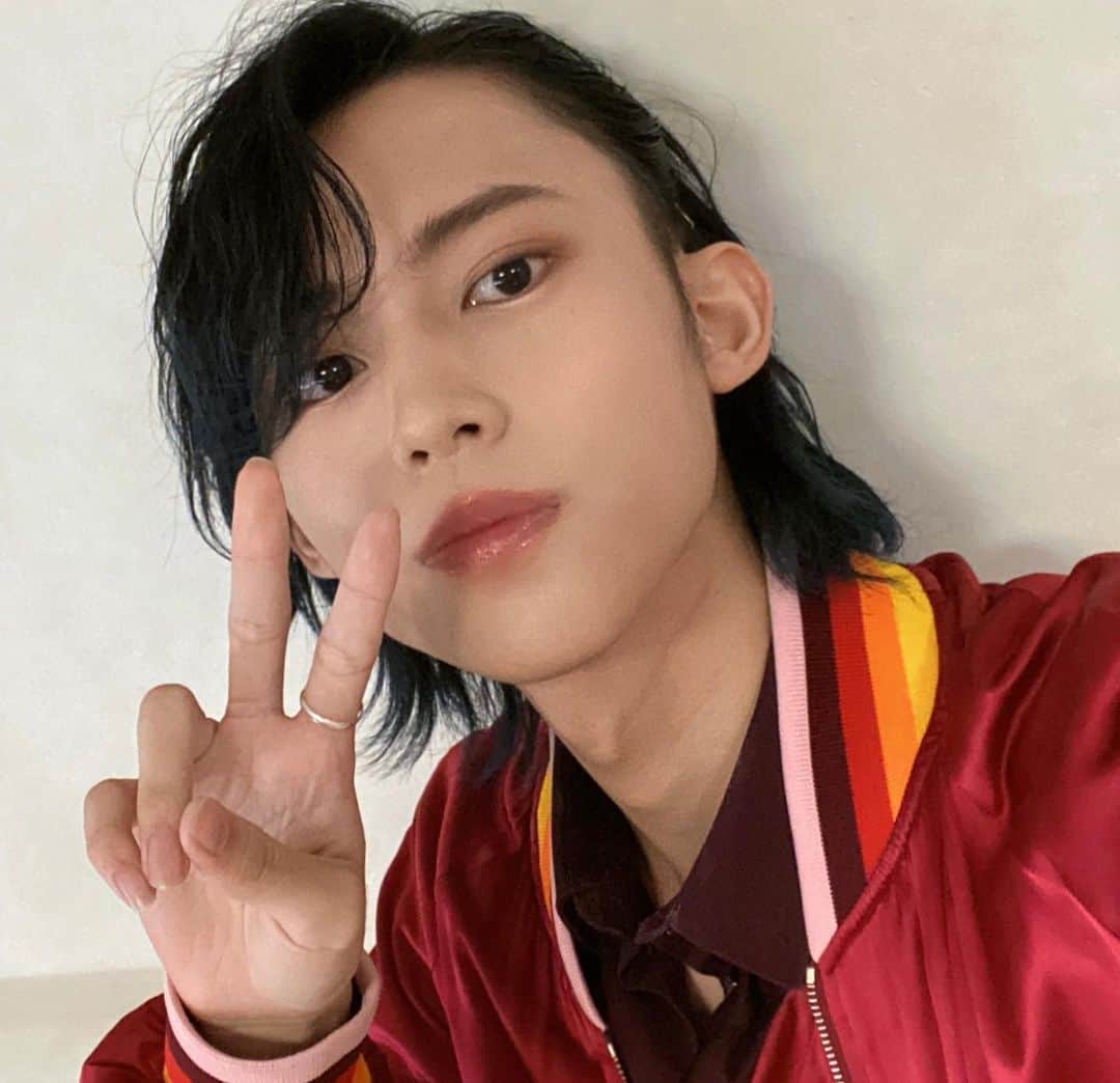 HARUKIさんのインスタグラム写真 - (HARUKIInstagram)「絶賛髪型迷走中。 どれが良い？」4月22日 23時25分 - iwaoharuki_official