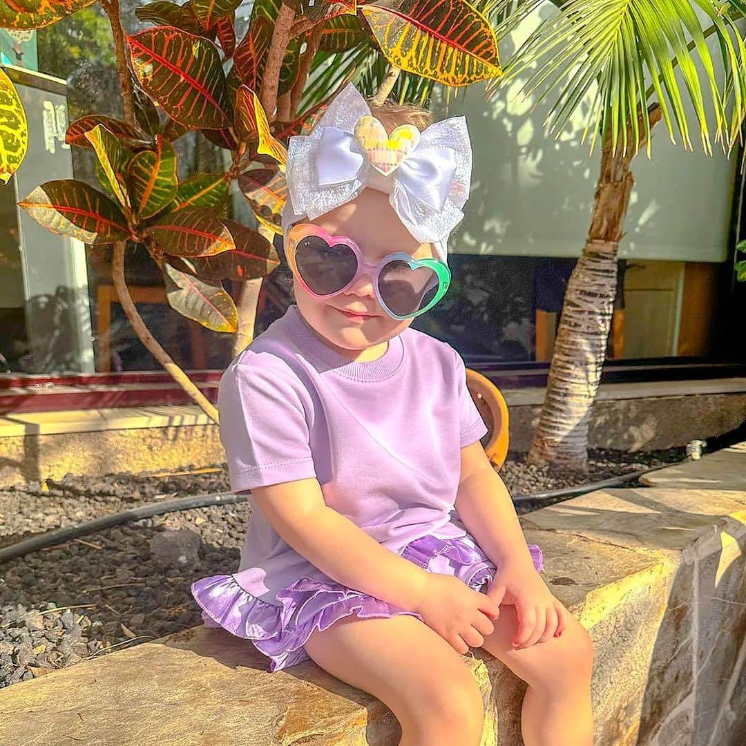 アクセサライズのインスタグラム：「We 💜 @tialee_official in our sunnies! #heart #accessorize」