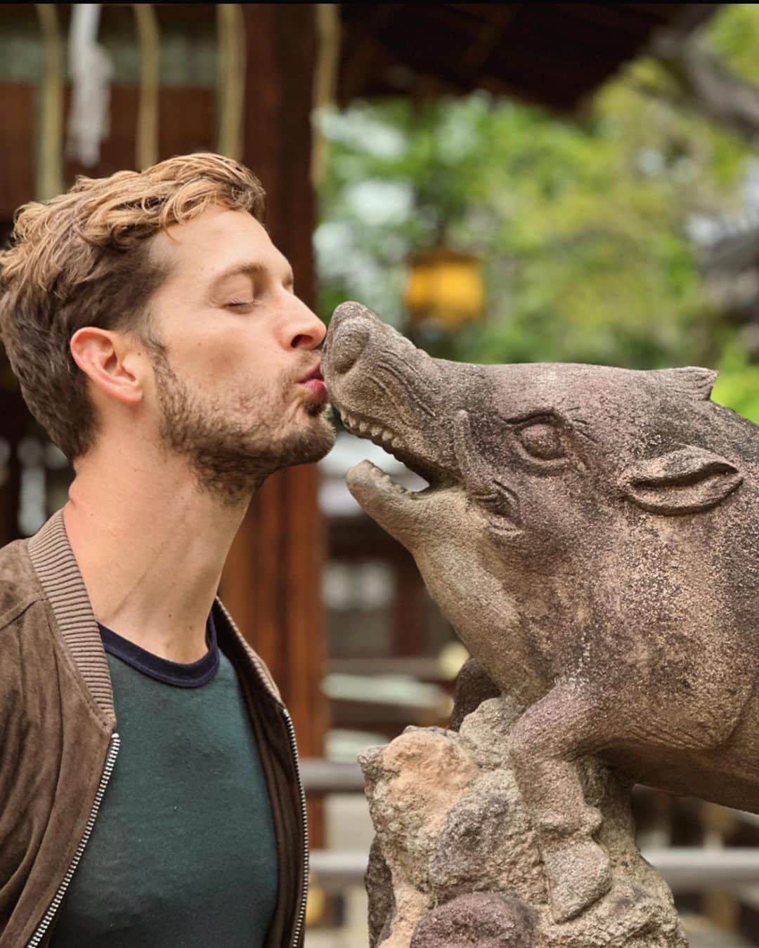 マックス・エマーソンのインスタグラム