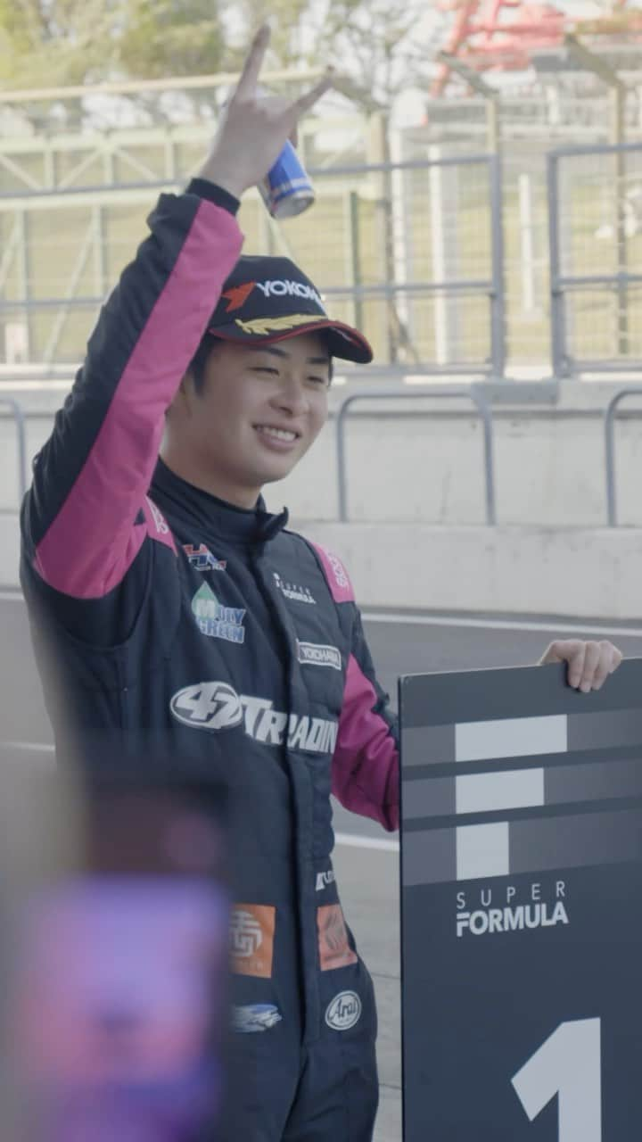 大湯都史樹のインスタグラム：「🏁 Pole Position at Suzuka Circuit! 🏎️💨 Join us on this thrilling journey as we chase that championship title! 🏆🔥 #PolePosition #SuperFormula #Motorsport #TGMgp」