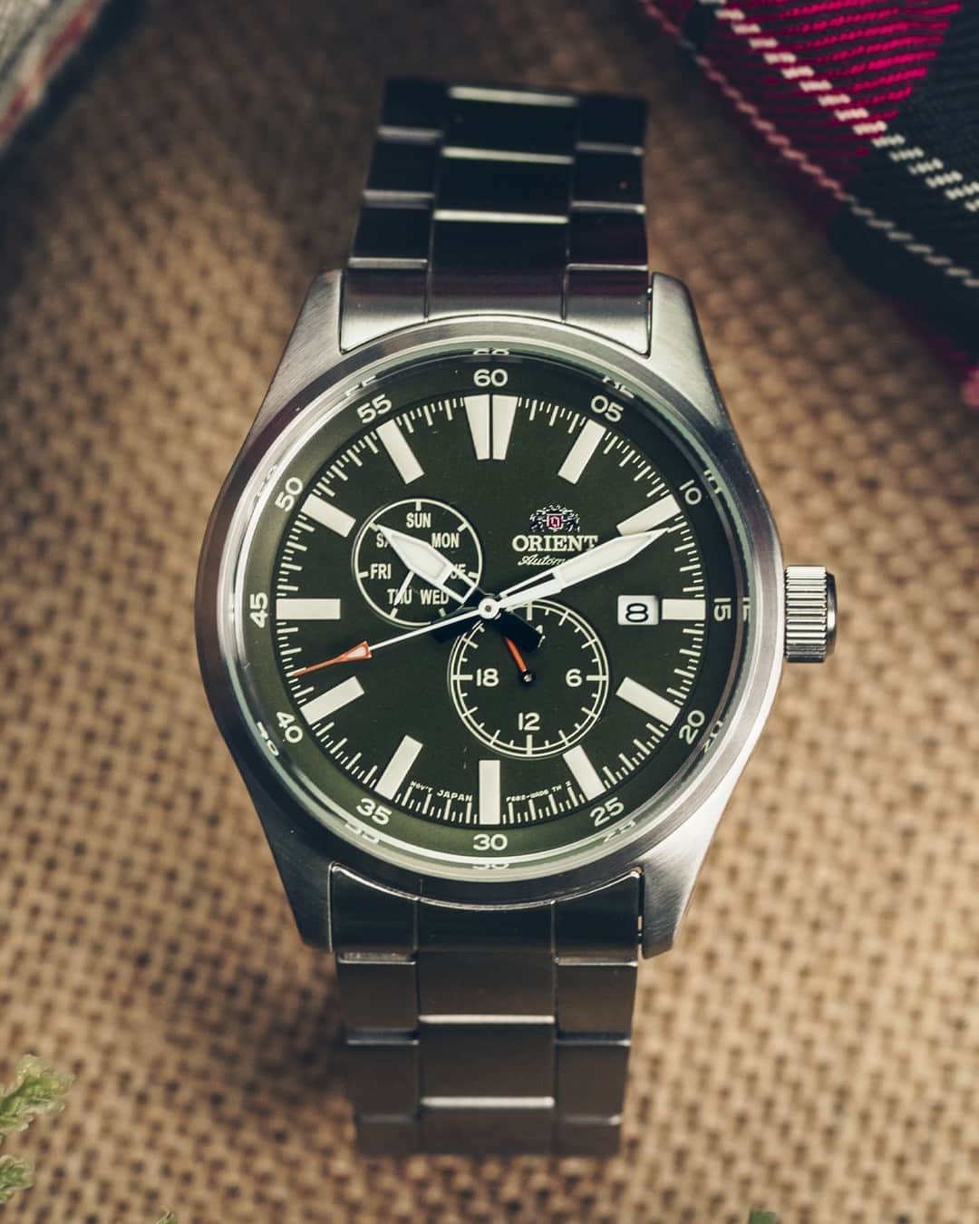 Orient Watchさんのインスタグラム写真 - (Orient WatchInstagram)「Ready for that weekend hike? You might be missing one important thing! Our RA-AK04 field watch was built for adventure.⁠ ⁠ Model RA-AK0402E19A」4月23日 0時02分 - orientwatch