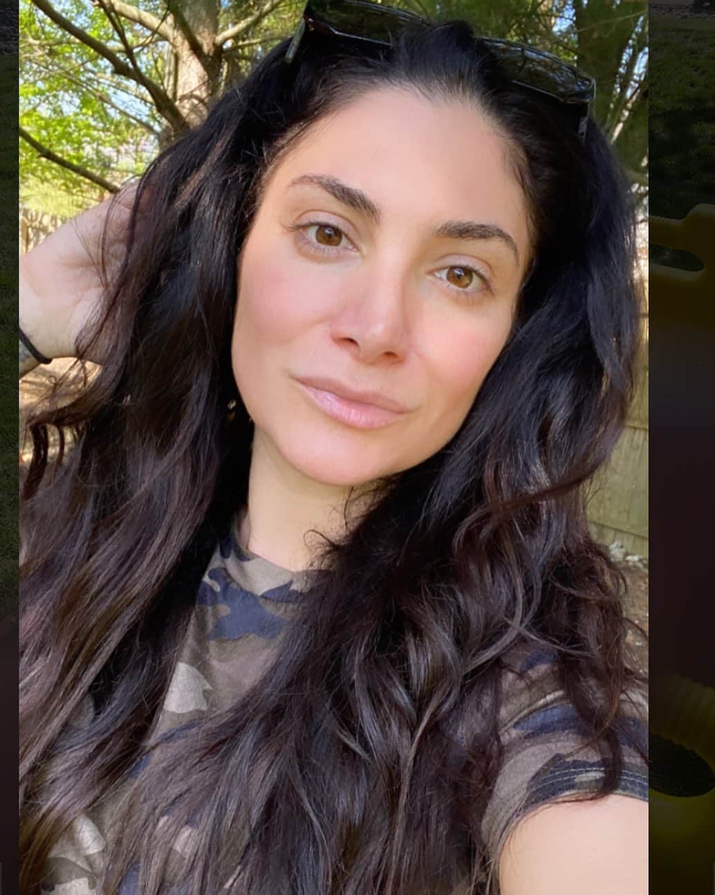 ディーナ・ニコール・コルテーゼのインスタグラム：「🦁 lioness」