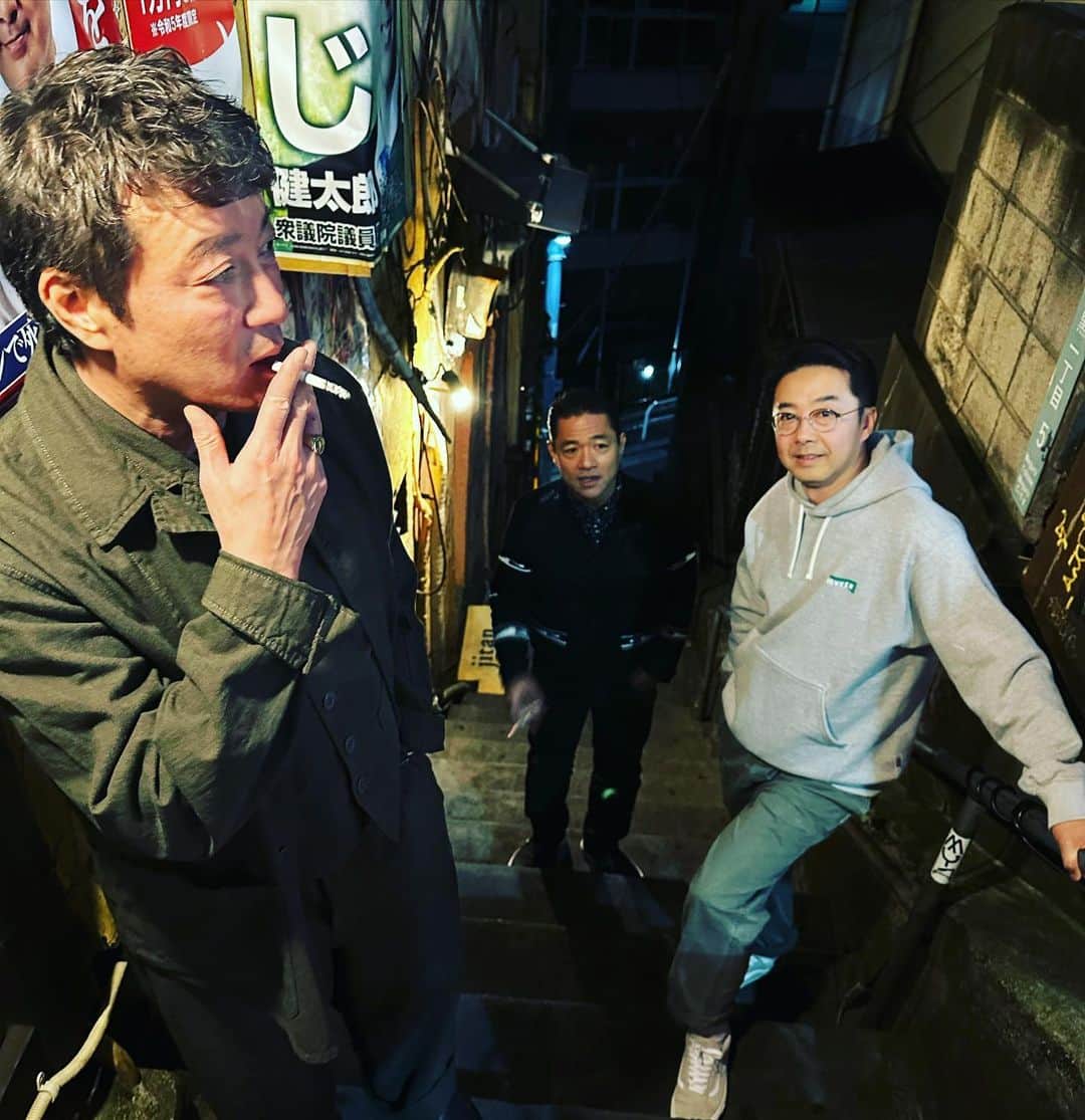 マッコイ斉藤のインスタグラム：「カッコイイ坂がありましたので！」