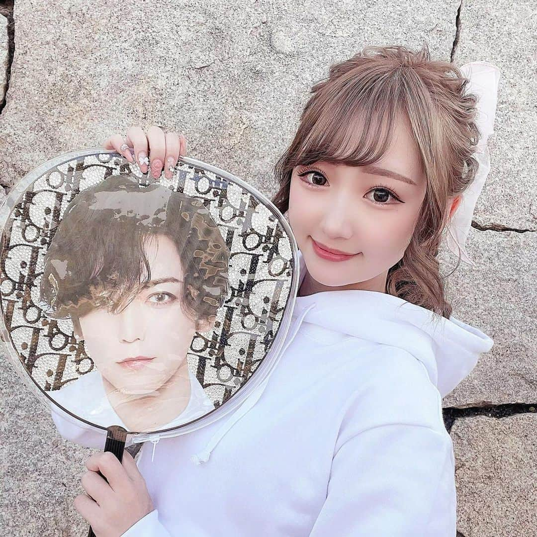 小倉里茉さんのインスタグラム写真 - (小倉里茉Instagram)「🎀 . 亀梨和也が世界一💫 .」4月23日 0時12分 - __ripanyan___