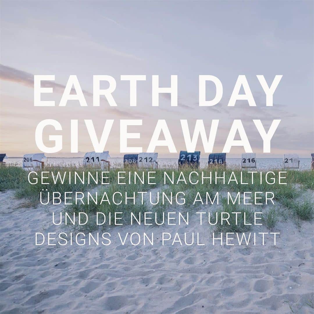 PAUL HEWITTさんのインスタグラム写真 - (PAUL HEWITTInstagram)「- GIVEAWAY CLOSED-  Zum WORLD EARTH DAY möchten wir Euch eine ganz besondere Freude machen.   Wir, das heißt @paul_hewitt , @nordsee_wangerland und @greentinyhouses verlosen eine Übernachtung im Green Tiny Space in Hooksiel zusammen mit den neuesten Turtle Schmuckstücken von PAUL HEWITT.  Und so geht’s: 1. Folge @paul_hewitt , @nordsee_wangerland und @greentinyhouses  2. Like diesen Beitrag ❤ 3. Mit wem wollt Ihr die Nacht am Meer verbringen? 🌊  Teilnahmeschluss ist der 28. April um 12:00 Uhr _______________ Teilnahmebedingungen: Der/Die Gewinner:In wird am 28.04.2023 via Zufallsprinzip ermittelt und per Direktnachricht hier auf Instagram informiert. Teilnahmeberechtigt sind alle Personen, die ihren Wohnsitz in Deutschland haben. Unter 18 Jahren braucht man bei Gewinn die Einverständniserklärung der Eltern. Der Rechtsweg sowie eine Barauszahlung sind ausgeschlossen. Daten der Gewinner werden nur für den Versand des Gewinns verwendet und nicht gespeichert oder an Dritte weitergegeben. Mit der Teilnahme erklären sich die Teilnehmer mit den oben genannten Punkten einverstanden. Instagram steht in keinem Zusammenhang mit diesem Gewinnspiel und ist von jeder Verantwortung freigestellt. Bei Teilnahme werden auch die AGBs des Kooperationspartners @greentinyhouses akzeptiert.」4月22日 15時58分 - paul_hewitt