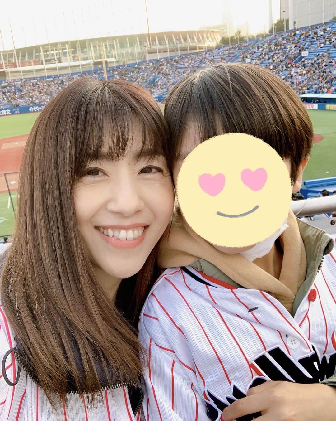 新保友映のインスタグラム：「さあ！応燕！ #swallows」