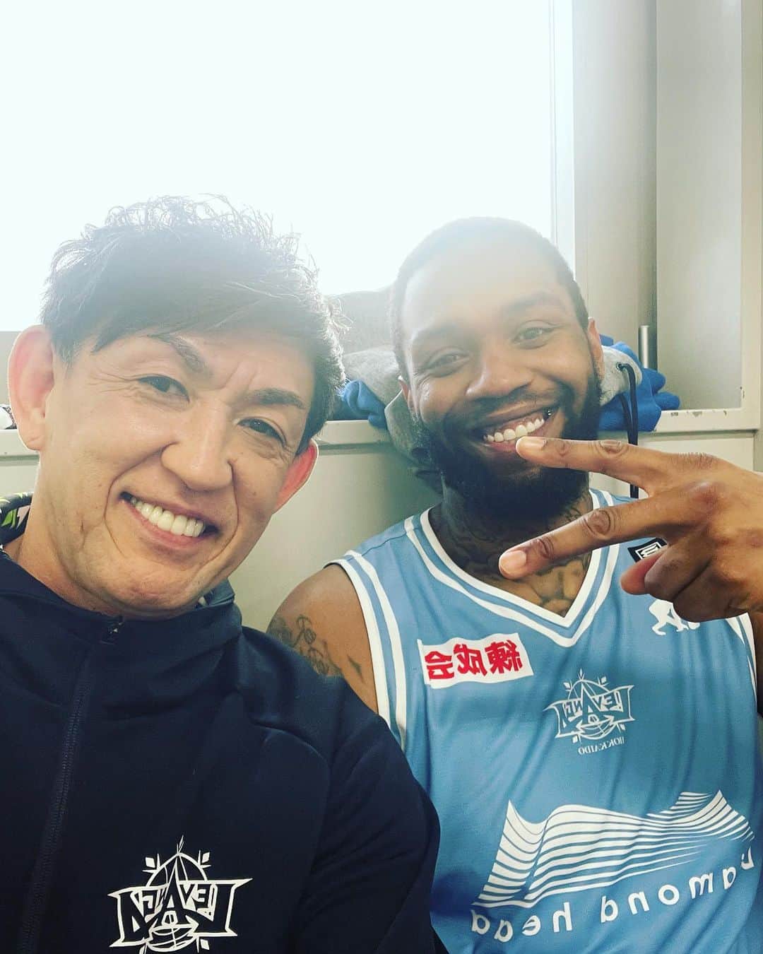 のインスタグラム：「Shawn  Long 💪💪💪 . . #ショーンロング #レバンガ北海道 #折茂武彦」