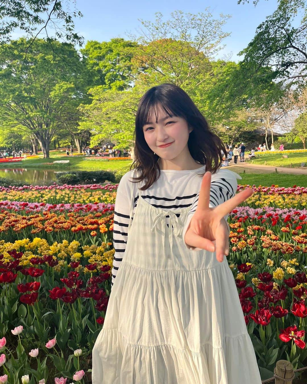 野崎奈菜さんのインスタグラム写真 - (野崎奈菜Instagram)「⁡ お友達が沢山撮ってくれました！ ピクニックしたりめっちゃ楽しかった🧺」4月22日 18時06分 - lunelapin_na7