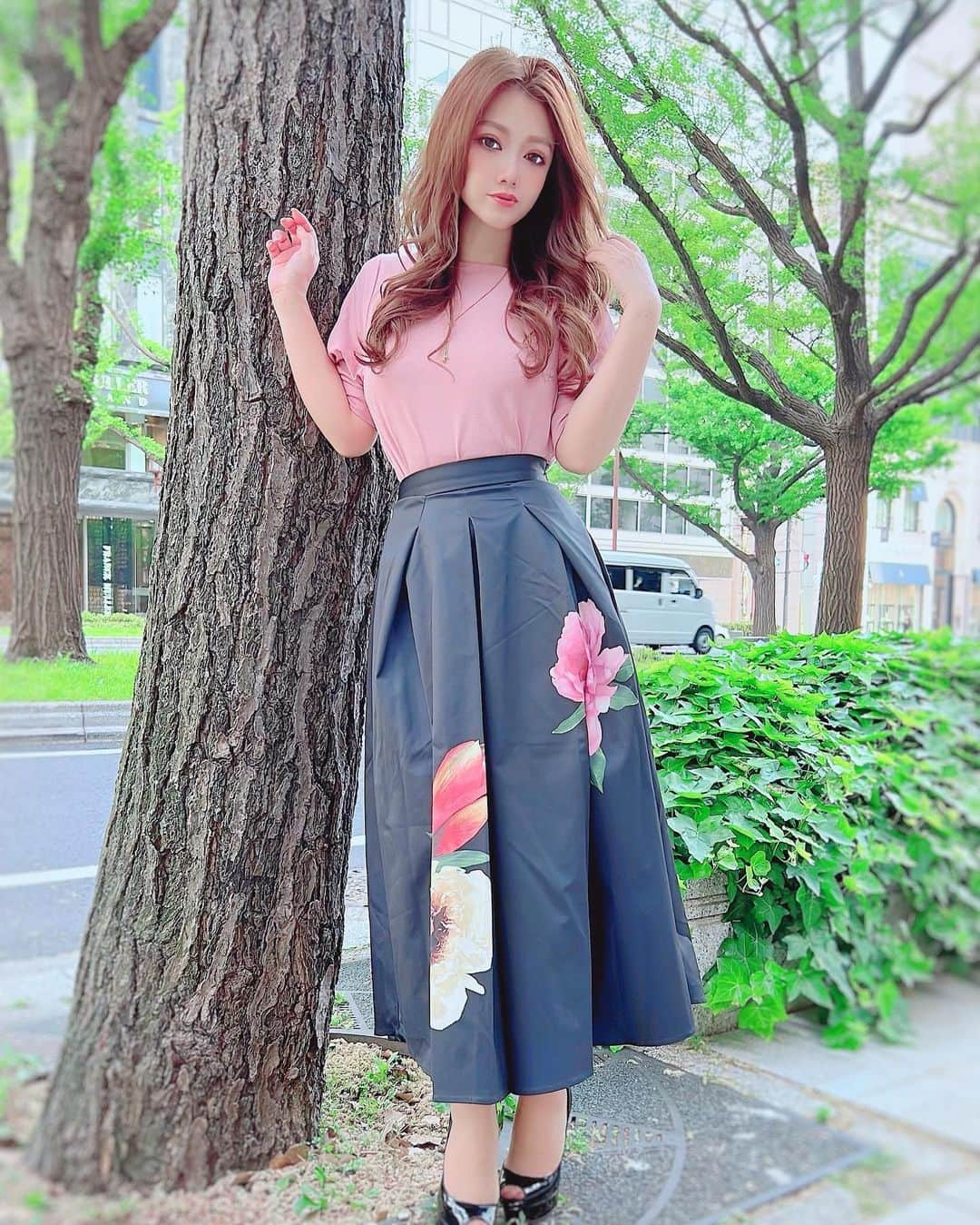 米本紗弥香さんのインスタグラム写真 - (米本紗弥香Instagram)「春の街coordinate🌷  #location #fashion #ファッション #model #japanesegirl #coordinate #instadaily #lifestyle #instapic #ootd #outfit #springoutfit #springstyle #ファッションコーデ #コーディネート #お洒落さんと繋がりたい #今日のコーデ #ファッション #春コーデ #大人女子コーデ #ピンクコーデ #フレアスカートコーデ #お出かけコーデ #ZARAコーデ #低身長コーデ #152cmコーデ #御堂筋 #心斎橋」4月22日 18時08分 - yonesaya_official