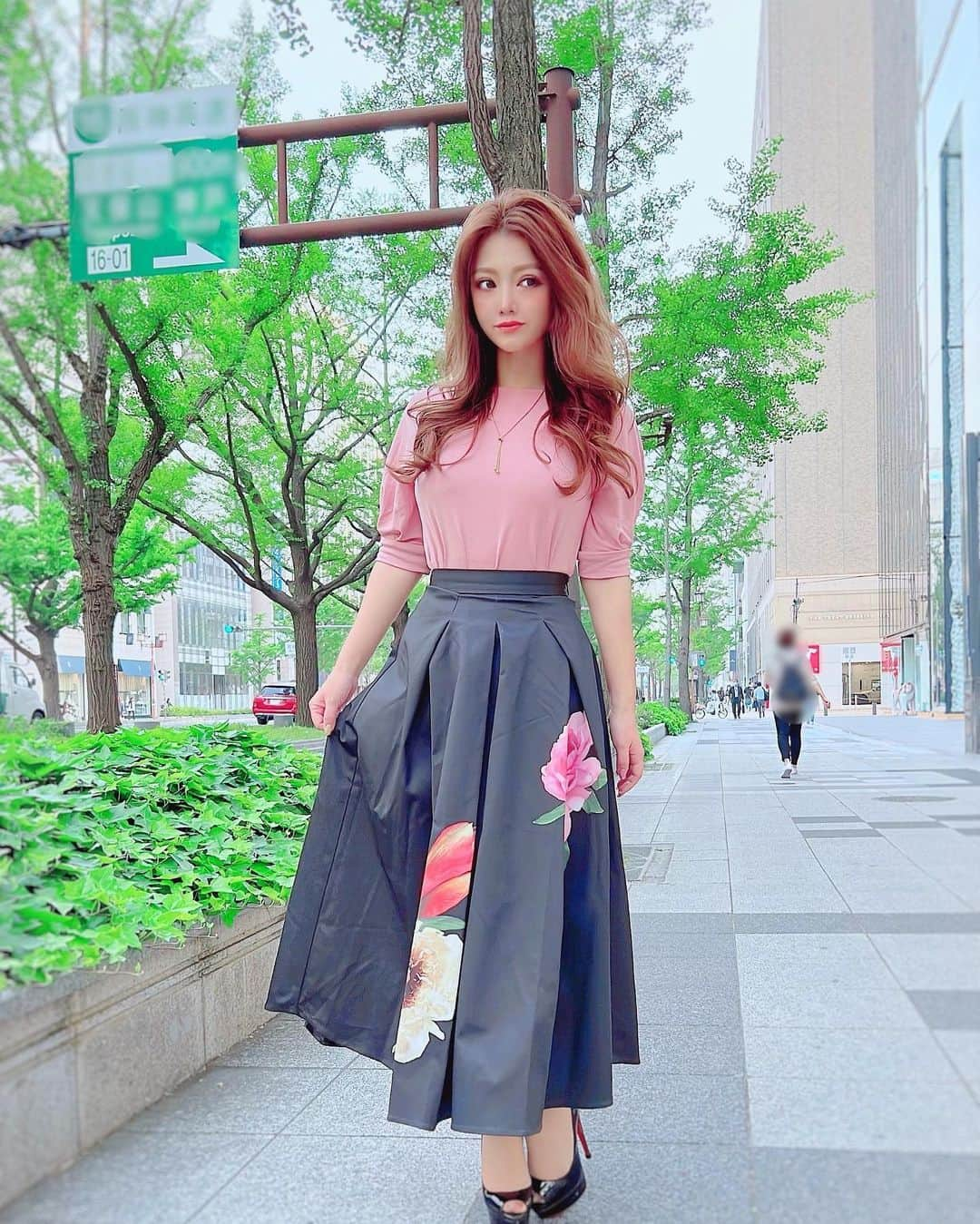 米本紗弥香さんのインスタグラム写真 - (米本紗弥香Instagram)「春の街coordinate🌷  #location #fashion #ファッション #model #japanesegirl #coordinate #instadaily #lifestyle #instapic #ootd #outfit #springoutfit #springstyle #ファッションコーデ #コーディネート #お洒落さんと繋がりたい #今日のコーデ #ファッション #春コーデ #大人女子コーデ #ピンクコーデ #フレアスカートコーデ #お出かけコーデ #ZARAコーデ #低身長コーデ #152cmコーデ #御堂筋 #心斎橋」4月22日 18時08分 - yonesaya_official