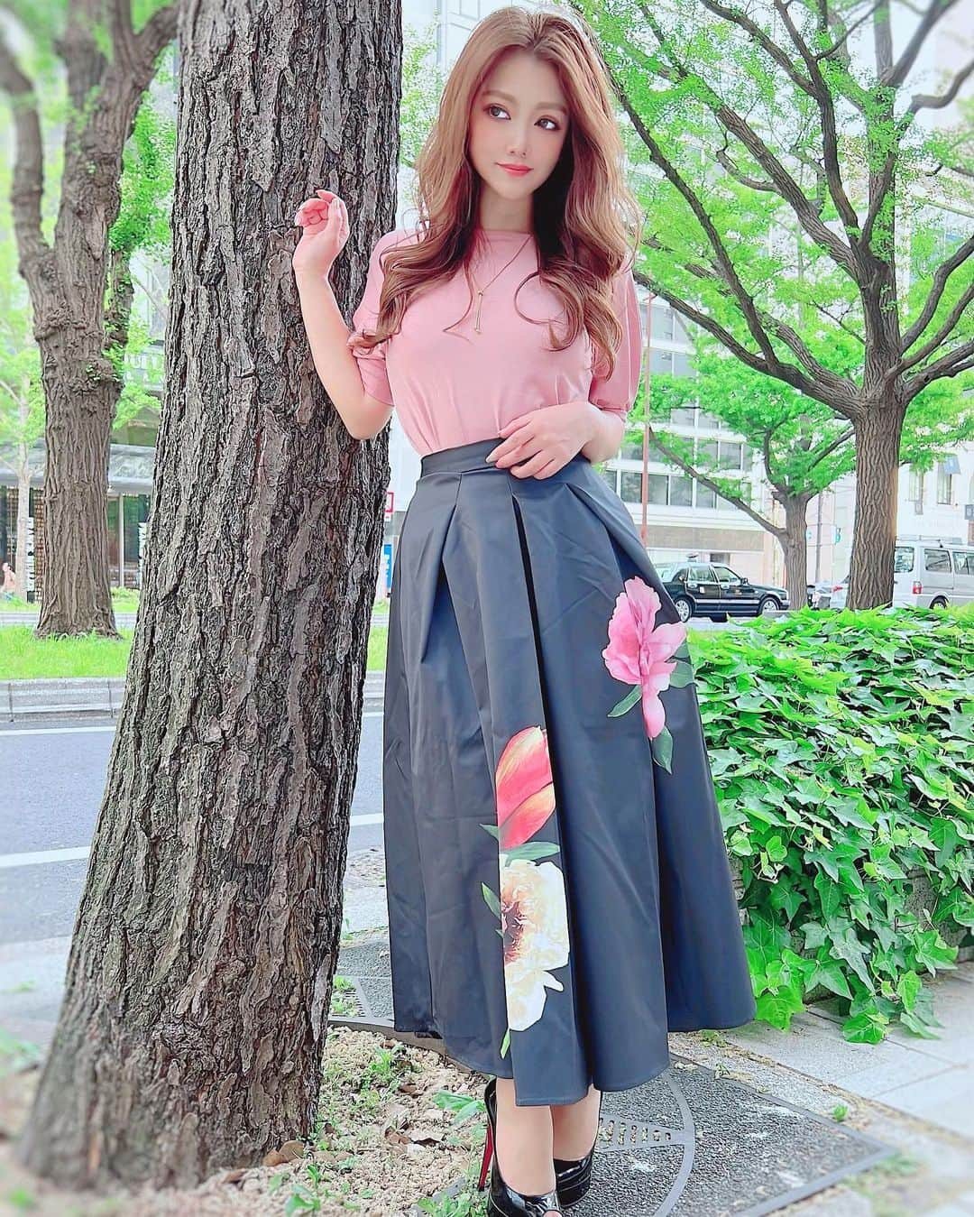 米本紗弥香さんのインスタグラム写真 - (米本紗弥香Instagram)「春の街coordinate🌷  #location #fashion #ファッション #model #japanesegirl #coordinate #instadaily #lifestyle #instapic #ootd #outfit #springoutfit #springstyle #ファッションコーデ #コーディネート #お洒落さんと繋がりたい #今日のコーデ #ファッション #春コーデ #大人女子コーデ #ピンクコーデ #フレアスカートコーデ #お出かけコーデ #ZARAコーデ #低身長コーデ #152cmコーデ #御堂筋 #心斎橋」4月22日 18時08分 - yonesaya_official