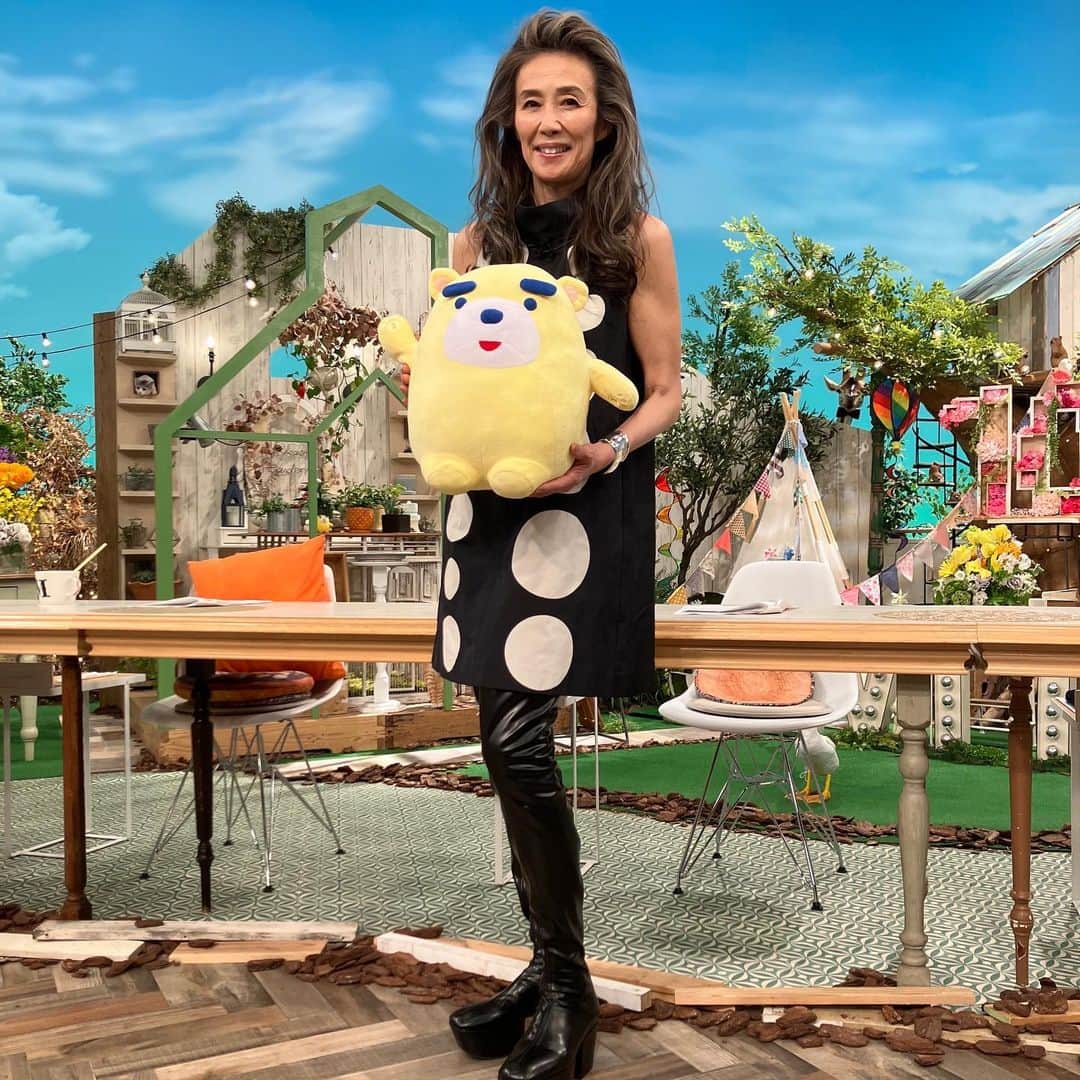 のインスタグラム：「#グランマの憂鬱  今夜23:40から第3話放送です😄 写真はきのう #スイッチ！ 生出演の #萬田久子 さん☺  #イッチー #名古屋 #nagoya #icchy #東海テレビ」