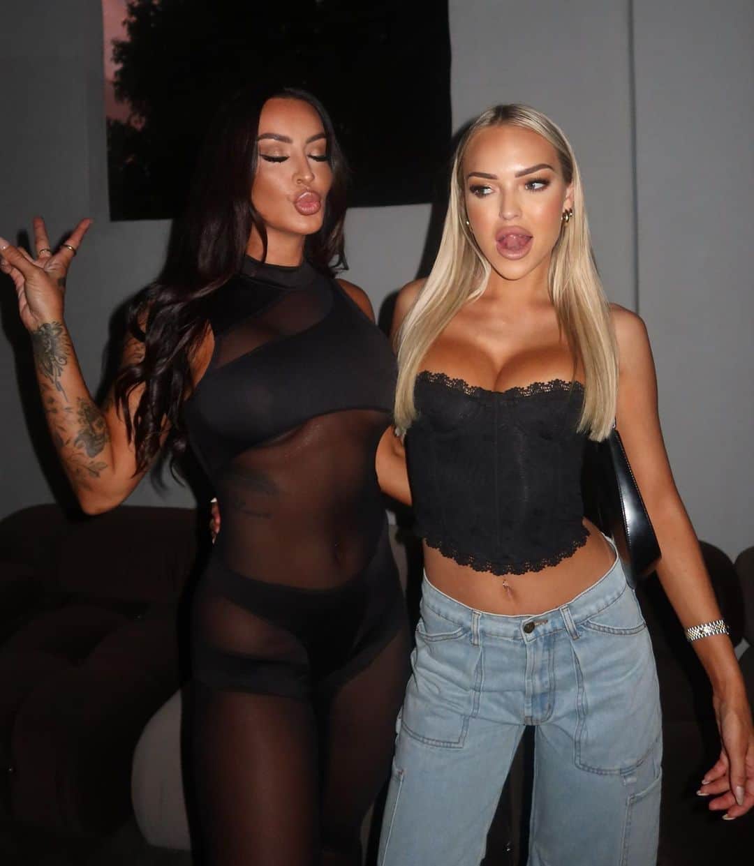 Steph Paccaさんのインスタグラム写真 - (Steph PaccaInstagram)「the celebrations continue @FashionNova 🖤」4月22日 18時21分 - steph_paccaa
