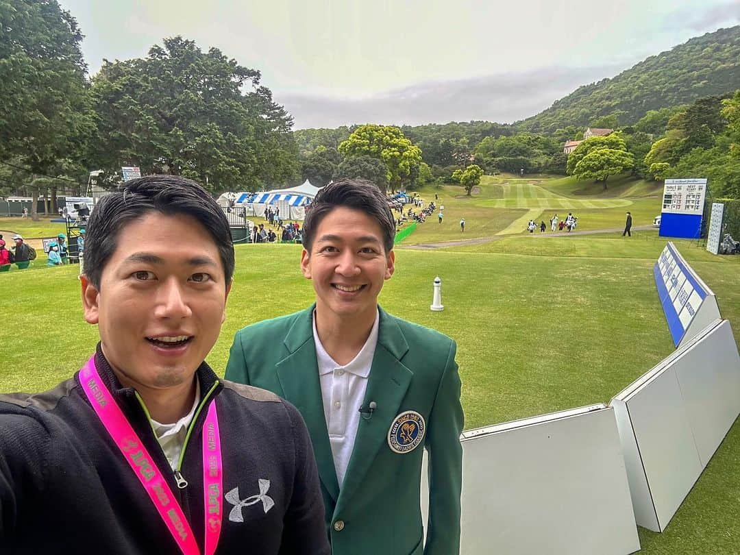 酒主義久さんのインスタグラム写真 - (酒主義久Instagram)「フジサンケイレディスクラシック⛳️ 川奈ホテルゴルフコース富士コース🗻  昨日、今日と1番ホールのスタートコールを堀池が務めました！  やっぱり川奈は景色が綺麗ですね🤩  #フジテレビ #アナウンサー #ゴルフ #golf #jlpga #女子ゴルフ #フジサンケイレディスクラシック #川奈ホテル #堀池亮介 #酒主義久」4月22日 18時25分 - yoshihisa_sakanushi