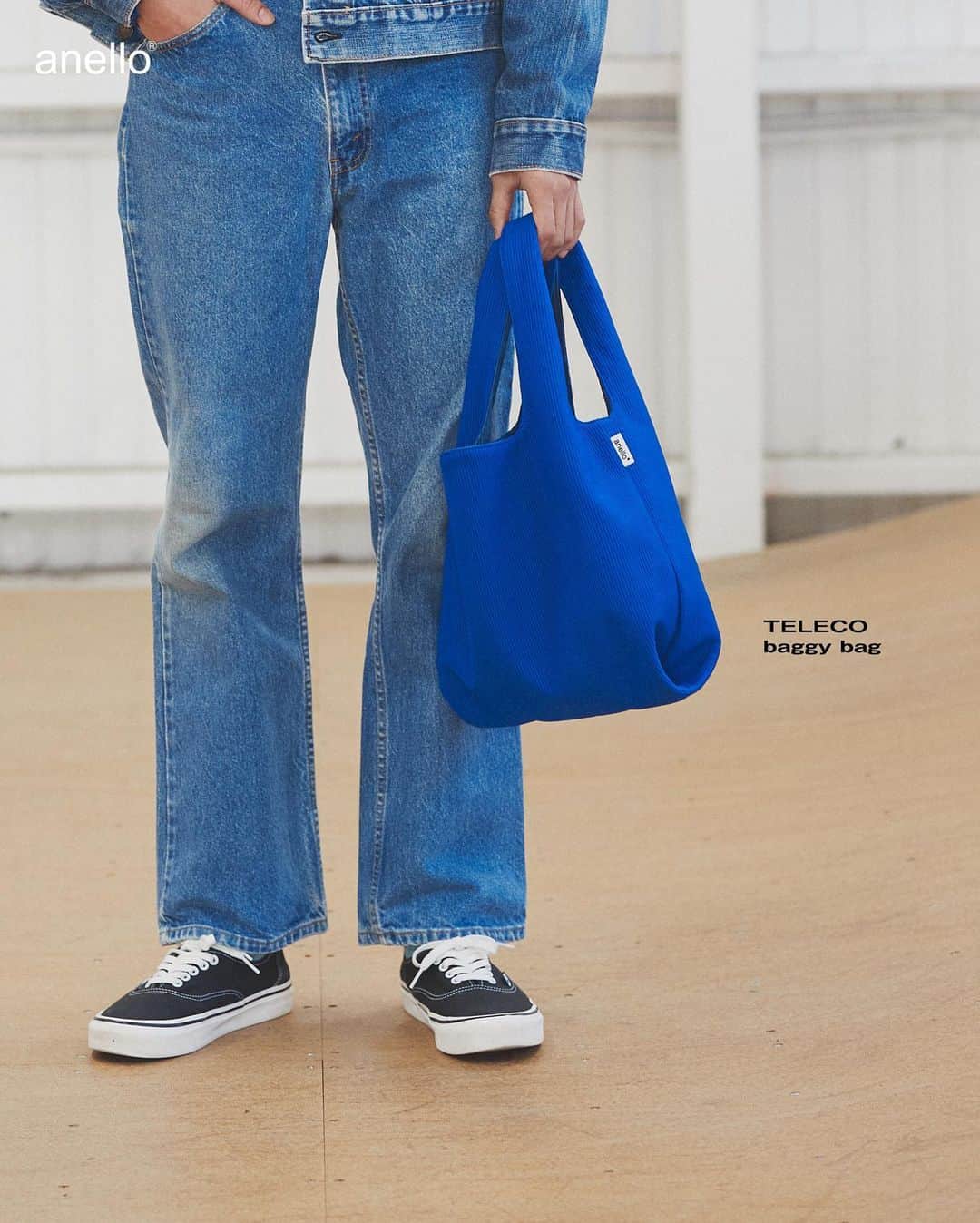 anello®OFFICIALさんのインスタグラム写真 - (anello®OFFICIALInstagram)「【TELECO/ BAGGYBAG】TELECO A4トート  レトロスポーツな配色のA4トートバッグは なんとリバーシブル！ 気分や服装に合わせて違う表情を楽しめます。   #gift #anello #anellobag #bag #shoulderbag #backpack #daypack #bostonbag #ギフト #ミニボストンバッグ #ミニボストン  #口金リュック #リュック #バックパック #ボディバッグ #クロスボディバッグ #メッセンジャーバッグ #ボストン バッグ #通勤バッグ #通学バッグ #旅行」4月22日 18時27分 - anello_bag
