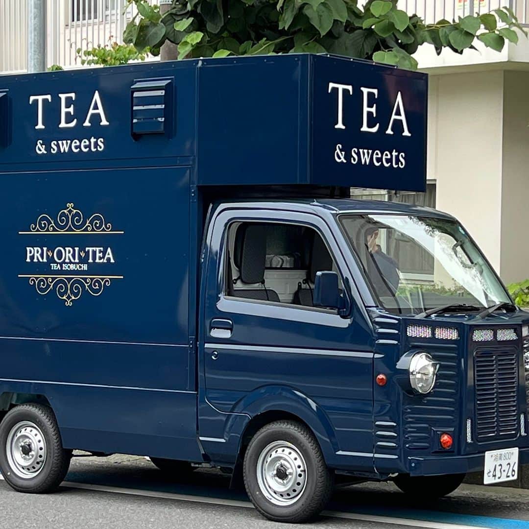 吉祥寺PARCOさんのインスタグラム写真 - (吉祥寺PARCOInstagram)「G.W. EVENT & LIMITED SHOP ゴールデンウィークは1F正面入口で多彩なイベントを開催します。  ■TeTe 4/29(土) @tete_tea_store 日本茶のプロが手がけるスパイスティー 日本茶と香辛料との新しくも必然的な出会い。 日本三大銘茶の狭山茶農園と東京大学で学ぶインド人留学生がチームアップして生まれた新感覚スパイスティーTeTeの試飲イベントを開催します。  ■&MIKKE! 5/1(月)～5/7(日) @mikke_insta 都内を中心に30か所以上のスポットで展開中の「&MIKKE!」が、吉祥寺PARCOにも登場。 ついつい立ち寄りたくなるグルメやスイーツをはじめ多彩なお店を出店、この街にあたらしい出会いをお届けします！  ＜出店者＞ PRI･ORI･TEA （エスプレッソ・ティー） 5/1(月)、2(火) @prioritea_teaisobuchi 紅茶専門店のキッチンカー。厳選茶葉をエスプレッソで薫り高く、濃厚に抽出します。紅茶風味のかき氷も人気です。  ohora（セルフジェルネイル） 5/3(水)～7(日) @ohora_jp 簡単なステップできれいに仕上がり、密着感がキープ。色やパーツのひとつひとつまでにこだわった400デザインが体験できる機会。  #tete #テテ #アンドミッケ #andmikke ＃prioritea #ohora  #吉祥寺PARCO #吉祥寺パルコ #吉祥寺イベント #ゴールデンウィーク」4月22日 19時00分 - parco_kichijoji_official