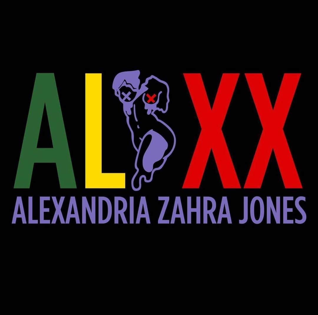 イマン・アブドゥルマジドのインスタグラム：「So proud of my daughter Lexi on her new upcoming venture… It takes courage to create something unique and share it with the world but, baby girl, you've got what it takes!  New venture. New adventure. Check out @alexandria.zahra.jones   #AlexandriaZahraJones」