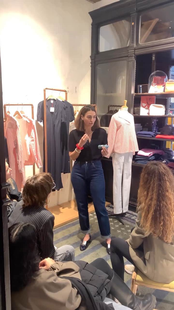 イネスドゥラフレサンジュのインスタグラム：「🧘‍♀️ÉVÉNEMENT BOUTIQUE Atelier découverte yoga du visage réalisé en boutique✨  Marion nous a montré des nouveaux gestes pour prendre soin de sa peau ! @beautedynamique x @beautythinkersofficial chez @inesdelafressangeofficial dans notre boutique rue de Grenelle.  Abonnez-vous pour connaître toutes nos actualités✨  #inesdelafressangeparis #girlsinines #inesdelafressange #beauty」