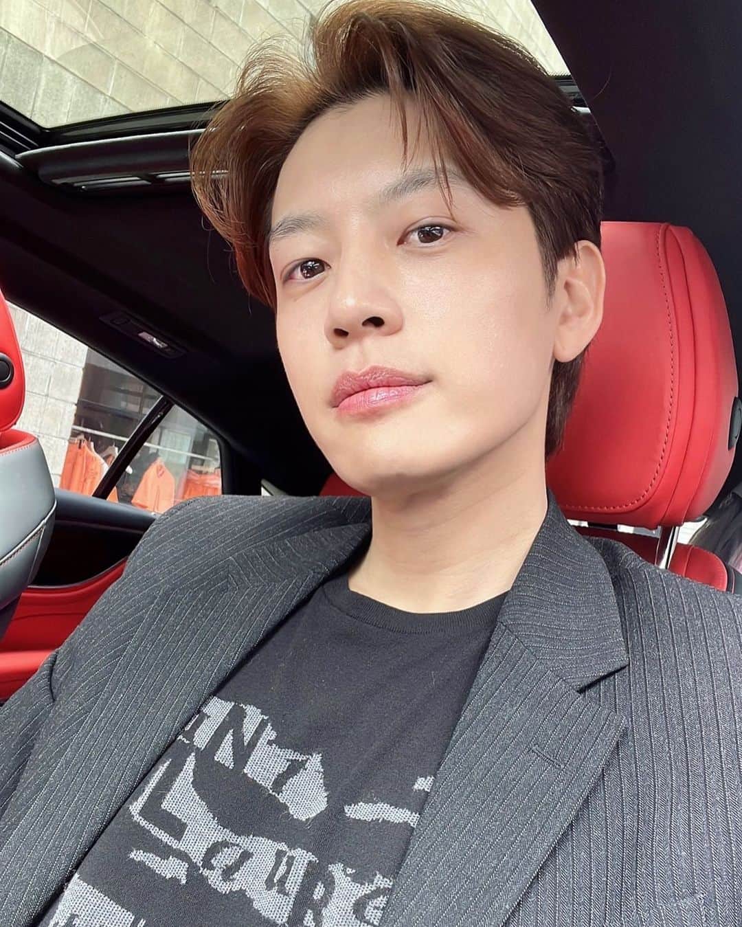 SE7ENのインスタグラム：「🕖」