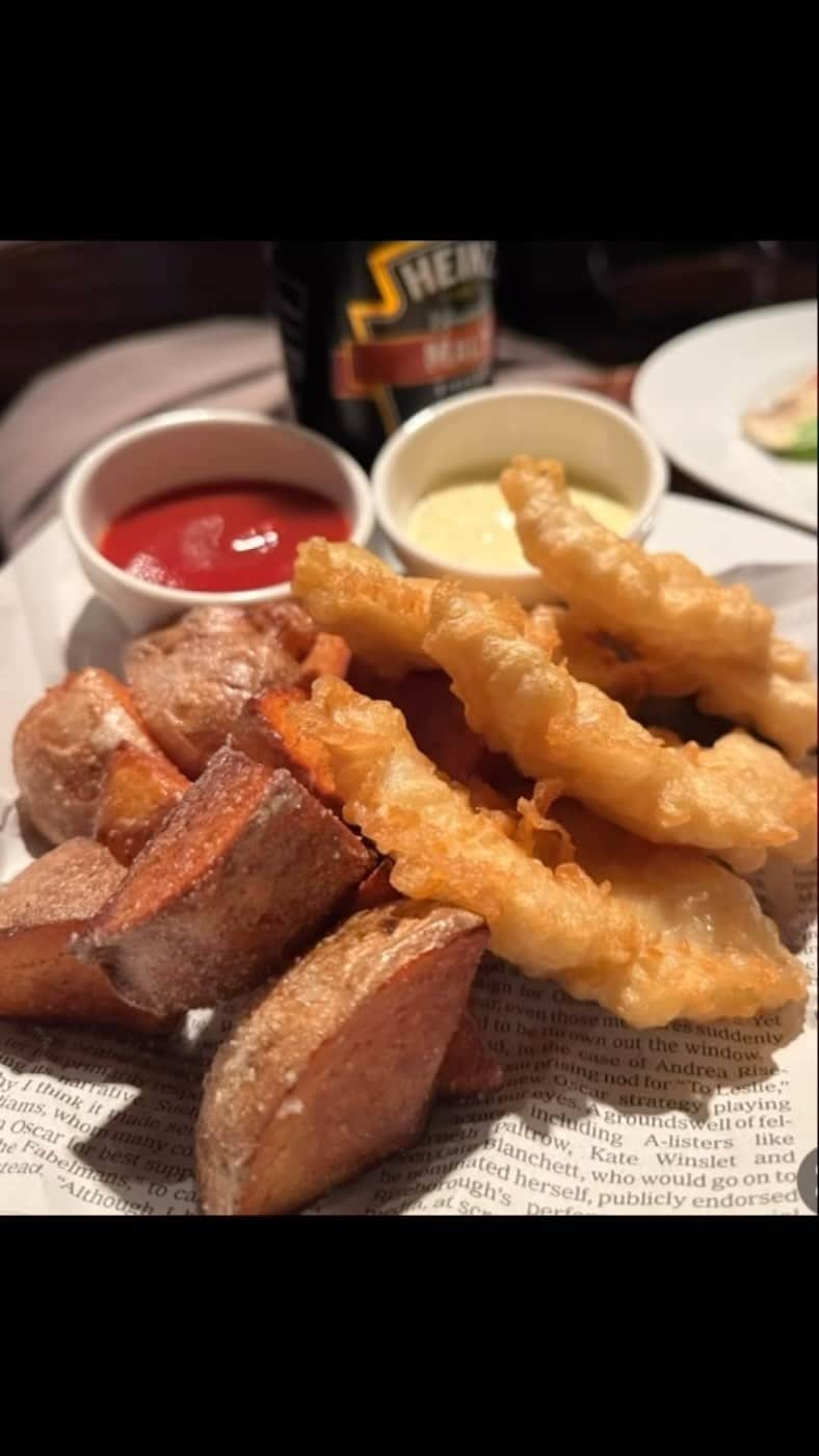 のインスタグラム：「fish and chips」