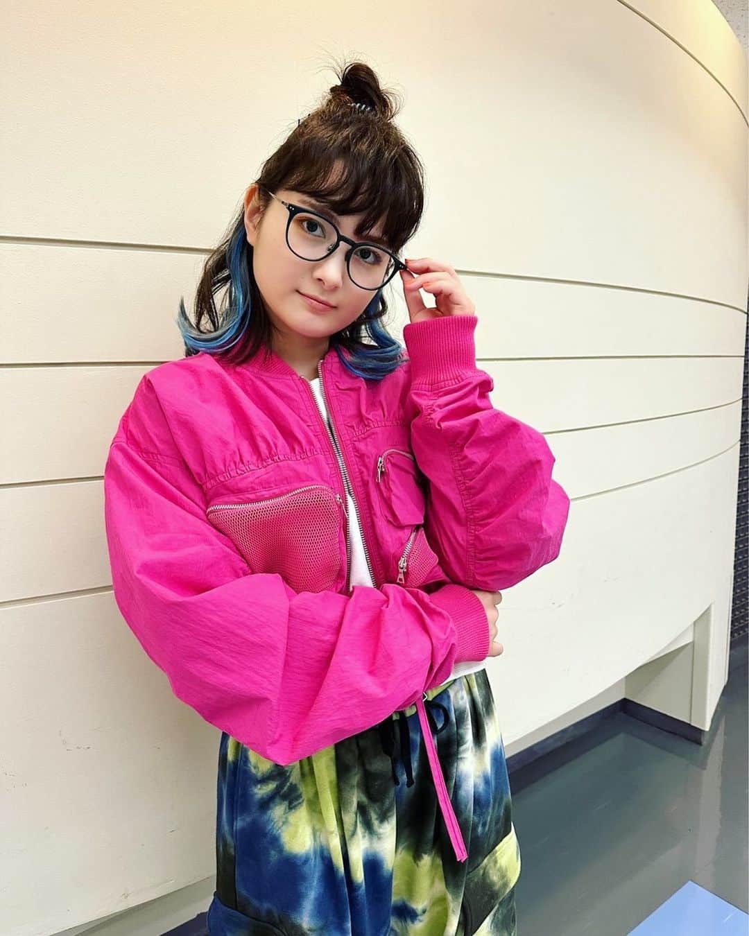のインスタグラム：「． 今夜22時から！  「Dr.チョコレート」  よろしくお願いします🍫🍫🍫  #ドクターチョコレート #ギルベルト #現場ではギルさんと呼ばれている」