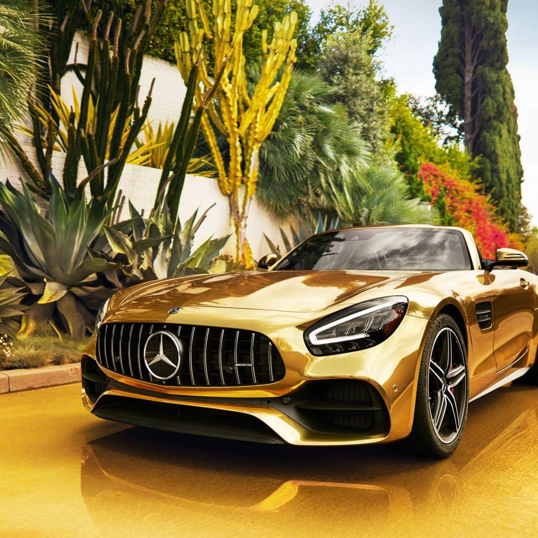 Mercedes AMGのインスタグラム：「Guaranteed to turn heads. #AMGGTC  📸 @lasseur for #MBcreator  #MercedesAMG #AMGLife #AMGThrill」