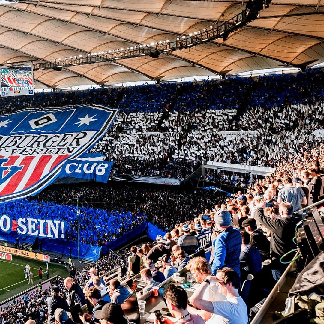 ハンブルガーSVさんのインスタグラム写真 - (ハンブルガーSVInstagram)「Kein Verein wird je so sein! 💙🤍🖤  #nurderHSV  📸 (1) @witters_sportfotografie」4月22日 20時15分 - hsv