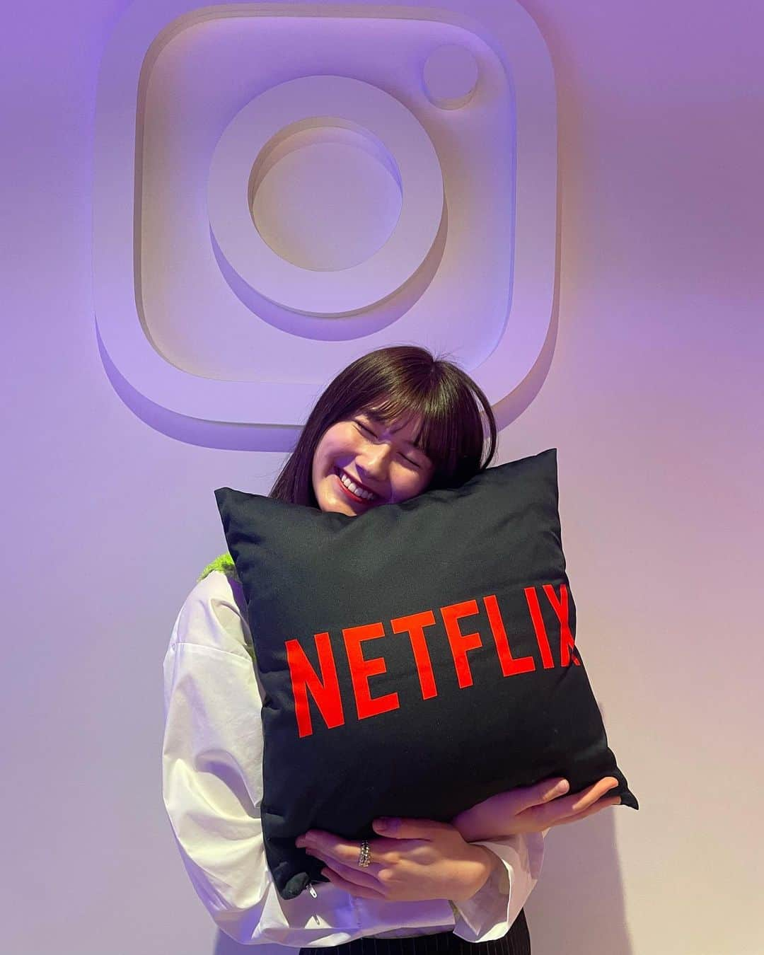 藤本林花美愛さんのインスタグラム写真 - (藤本林花美愛Instagram)「NETFLIX watching party  with Meta Pride Week Editionに参加させて頂きました🏳️‍🌈  LGBTQをテーマにした青春ラブストーリー 『HEARTSTOPPER 』を鑑賞しました。 少年同士の好き。と思う素直な気持ちや青春の様子が とにかくキュートで、ハッピー＆ポジティブに描かれていて もうすでに次の展開が待ち切れない🫣  ほかにも実際に当事者の方からお話を聞いたり、 この時間でたくさん学ぶことがありました。 改めてみんながありのままで幸せになれる社会にするために まずは、些細な事からでも、 自分ができることをしていきたいなと思いました🥹  Thank you for having me♥️ @meta @netflixjp   #lgbtq  #東京レインボープライド #tokyorainbowpride  #meta #netflix #netflixjapan  #ネットフリックス  #heartstopper #ハートストッパー  #ally #アライ」4月22日 20時45分 - lily_1001_official