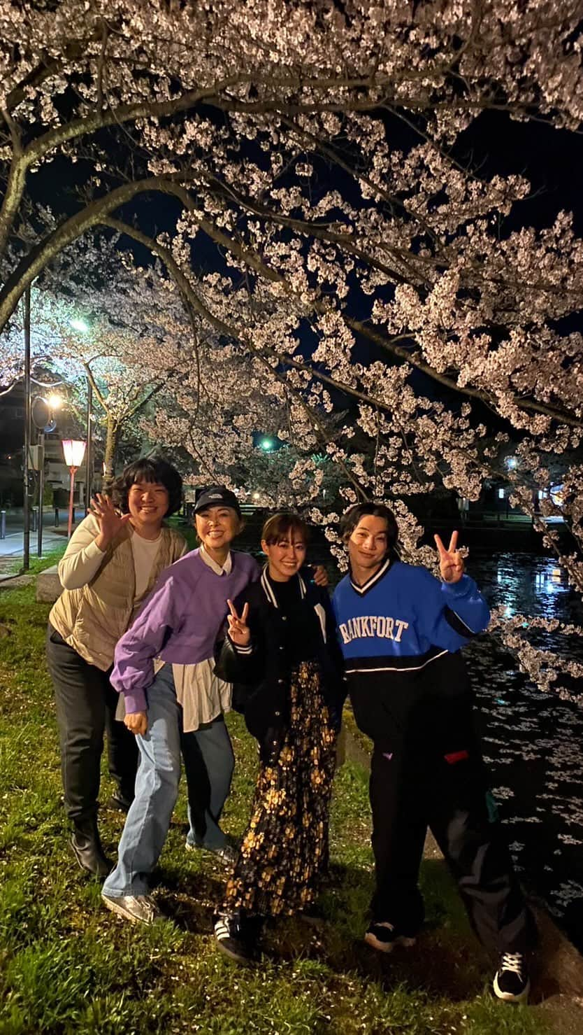 三津谷亮のインスタグラム：「・ ・  鶴岡の最高に幸せだった思い出。  ・ ・ #桜」