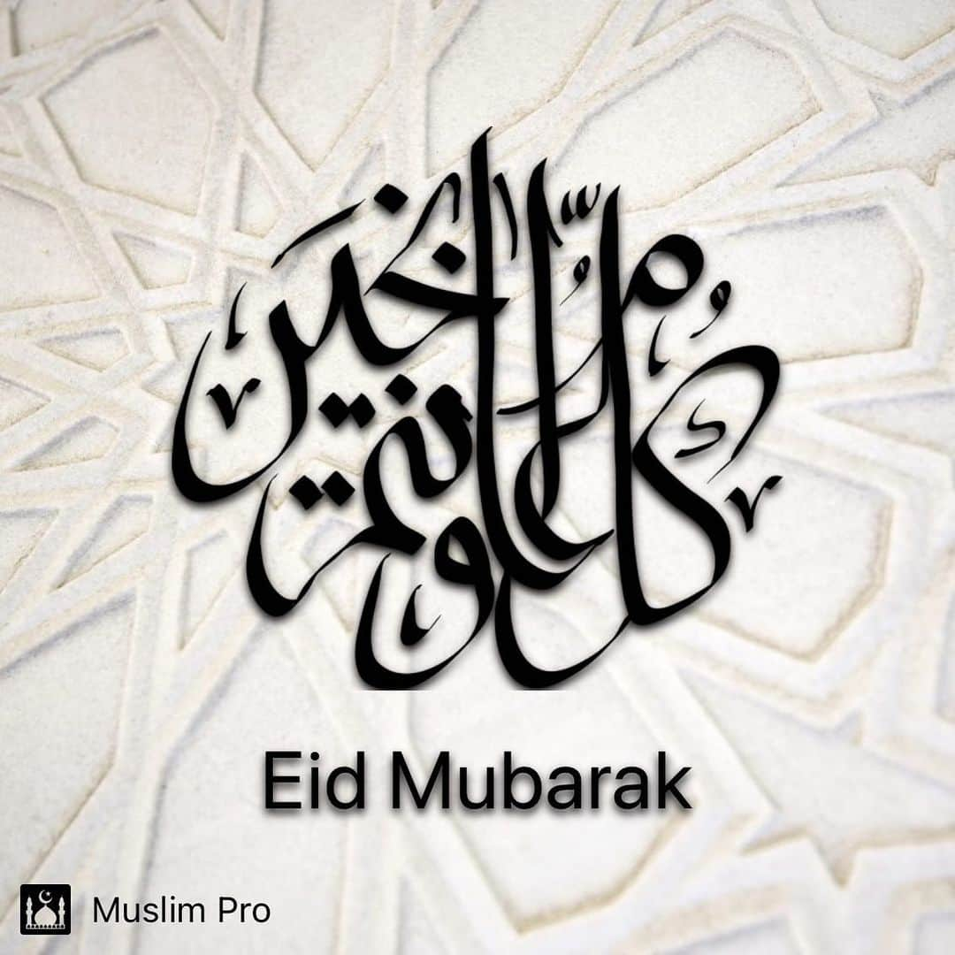 ケネス・フェリードさんのインスタグラム写真 - (ケネス・フェリードInstagram)「#EIDMUBARAK TO ALL MY MUSLIM BROTHERS & SISTERS! #INSHALLAH」4月22日 21時21分 - kennethfaried35