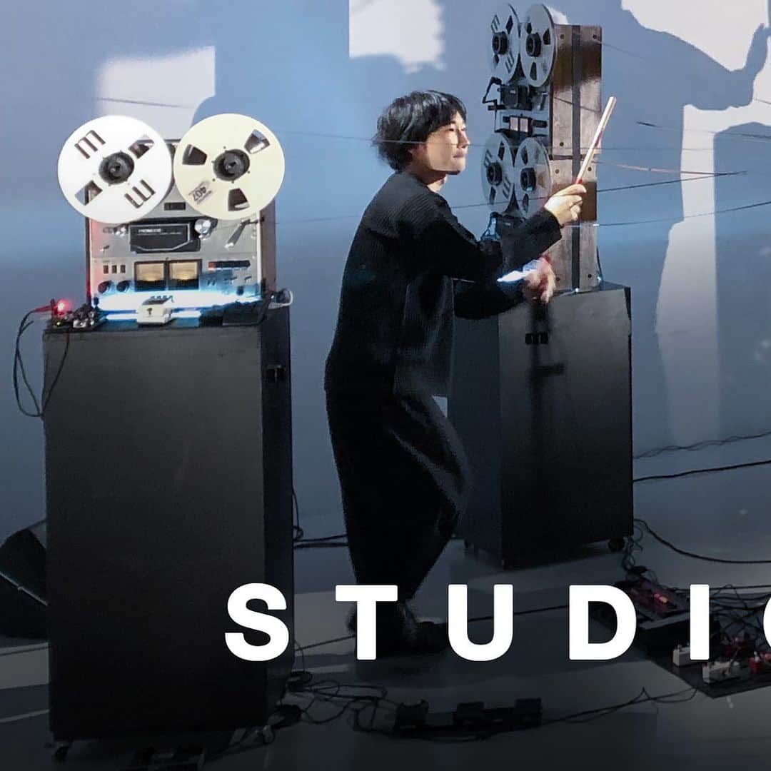 Open Reel Ensembleのインスタグラム：「✇_NEW VIDEO_✇ ⁡ オープンリールバンドの一発撮りスタジオライブです It's a one-shot studio live by the magnetik band FULL▶ https://youtu.be/i-6WfT8RAh4 ⁡ NEW EP “MAGNETIZE” (MUSIC + DIGITAL BOOK) is available✇ 音源 + 電子書籍のNEW EP『MAGNETIZE (邦題:磁化)』入手頂けます✇ 🔗 https://openreelensemble.com/magnetize-top ⁡ ⁡ #MAGNETIZE #MAGNETIKPUNK #openreelensemble #reeltoreel #tape #eiwada」