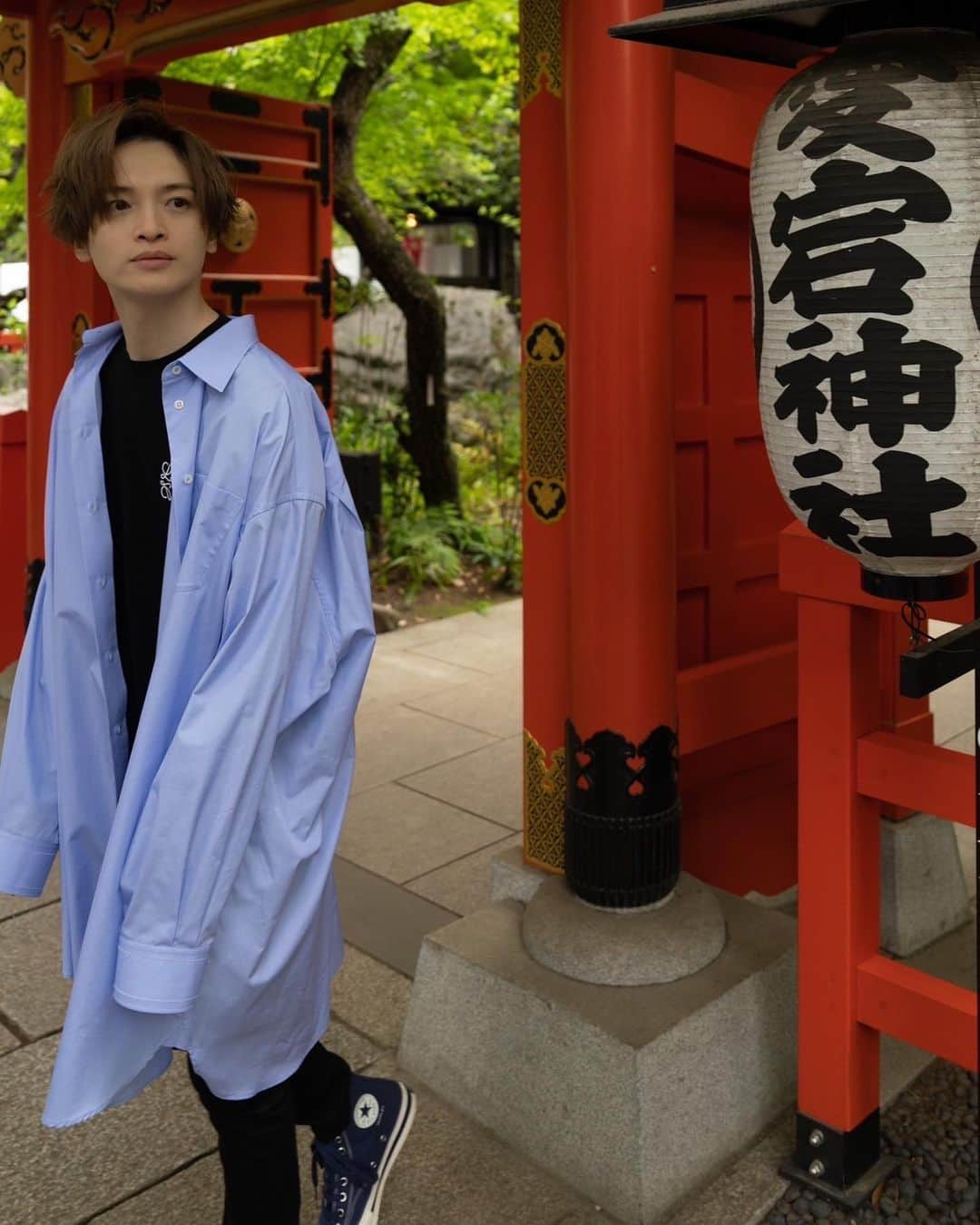 のインスタグラム：「⁡ 手を合わせに🙏🏻 ⁡ #KisMyFt2 #yutatamamori #玉森裕太 #ootd #パワースポット」