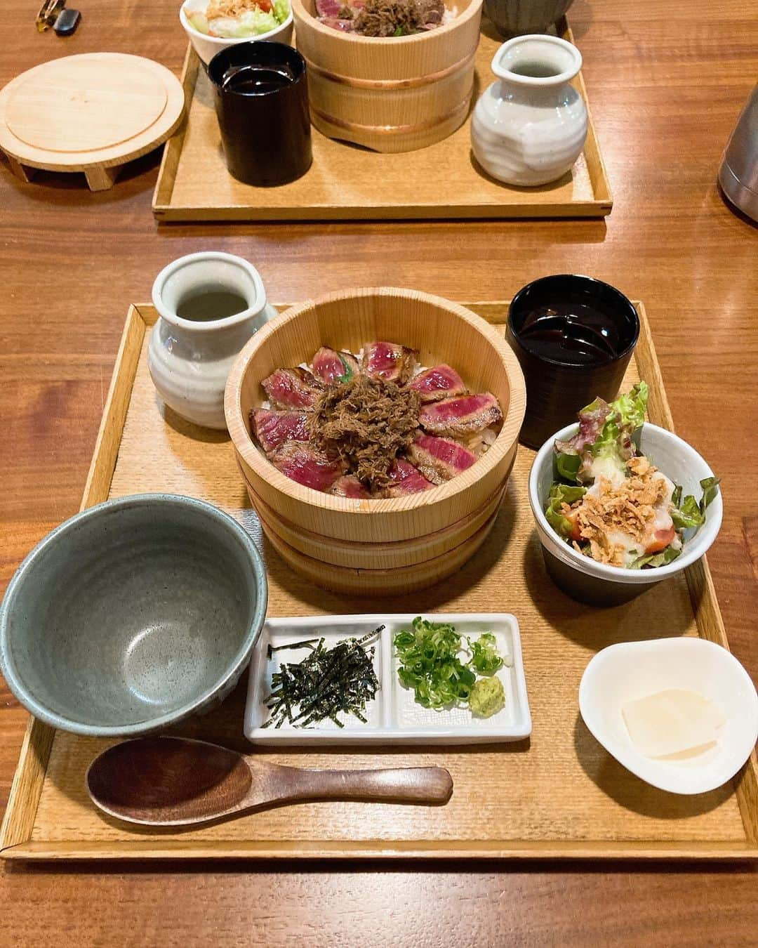 内田絢子さんのインスタグラム写真 - (内田絢子Instagram)「今年初の伊勢神宮⛩ とても清々しい1日でした。  猿田彦神社と佐瑠女神社へもお参りして、 シュッと気持ちが整いました。  お昼に食べた牛まぶしも美味しかった♡ しっかりパワーチャージできたので、 新年度も頑張ります！！  #伊勢神宮 #五十鈴川 #猿田彦神社 #佐瑠女神社」4月22日 21時54分 - uccijun