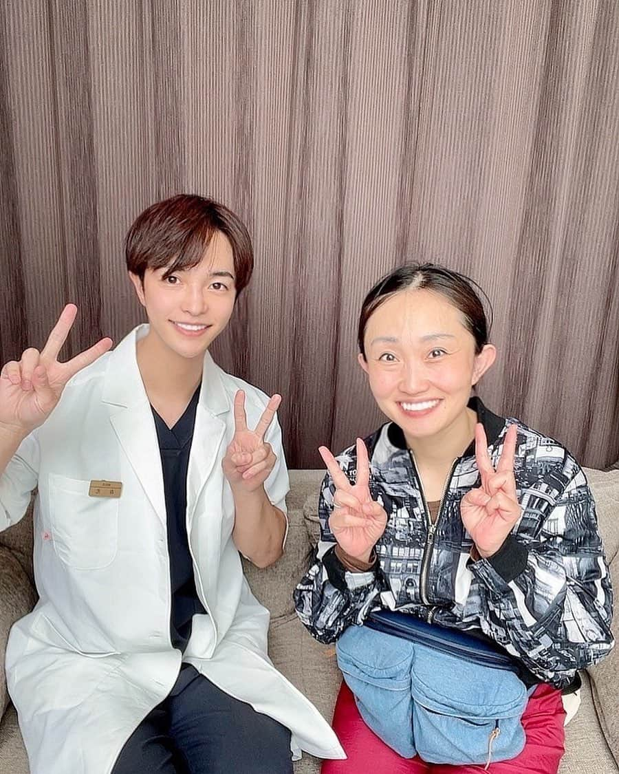 キンタロー。さんのインスタグラム写真 - (キンタロー。Instagram)「⭐️ママの美活⭐️ 芹那ちゃんの紹介でDr.モリモリのクリニックで初めての美容ハイフなるものを体験してきました✊✨はじめてのハイフでとても緊張しました！お顔引き締め効果があり今大人気なんだそうです😆美の世界には終わりがありませんね モリモリ先生は韓流アイドルのようでした✨芹那ちゃんくらい小顔になれるように頑張ります！！限界に挑戦！！ #小顔は作れる　….かもしれない。  #美容ドクターもりもり  #美容ドクター  #美容外科医  #小顔になりたい  #小顔になる方法  #小顔になりたい人と繋がりたい  #小顔ケア  #綺麗に痩せる  #綺麗になる」4月23日 8時17分 - kintalo_