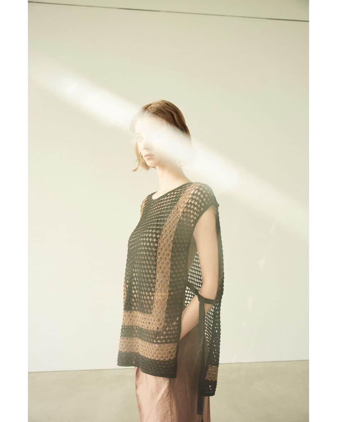 LOVELESS/GUILD PRIME 公式アカウントのインスタグラム：「『 LOVELESS 』  LOVELESS 2023 SUMMER MEN&WOMEN  Knit / LOVELESS ￥22,000 (62N-79-133-09) Cut&Sewn / LOVELESS ￥5,940 (62P-01-110-54) Pants / LOVELESS ￥27,500 (62R-30-142-54)  プロフィールURL内「FEATURE」でLOOKをご覧いただけます。  Photo_  @keita.goto ( W ) Styling_ @makikimura1226  Hair_ #shingoshibata （eight peace）  Make-up_ @makeup.yukotanakamaru （eight peace）  Model_ @valentinbouman (west management), @marie.koehn (BRAVO)」