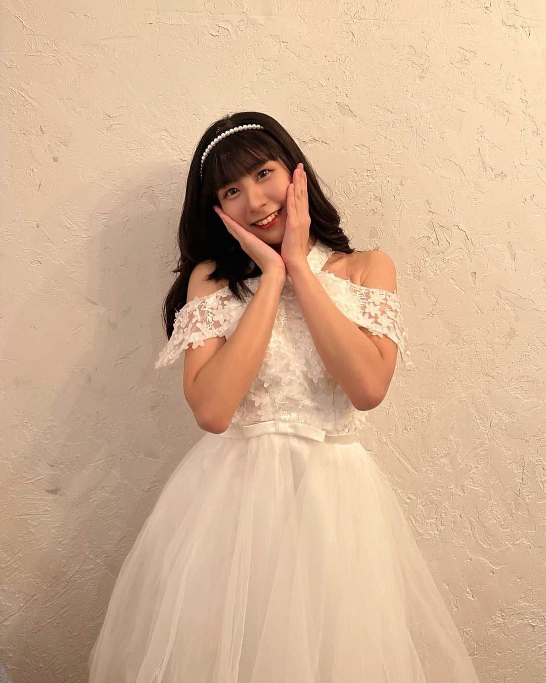 宮田留佳さんのインスタグラム写真 - (宮田留佳Instagram)「🎂 4/22 祝我生日快樂💓🎊 不管幾歲！快樂萬歲！！ やったよ~~~誕生日~~~🎂 幾つになってもお祝いされると嬉しいですね🐰  #AKB48TeamTP #AKB48 #宮田留佳 #嚕卡 #followme」4月23日 0時42分 - ruka_akb48teamtp